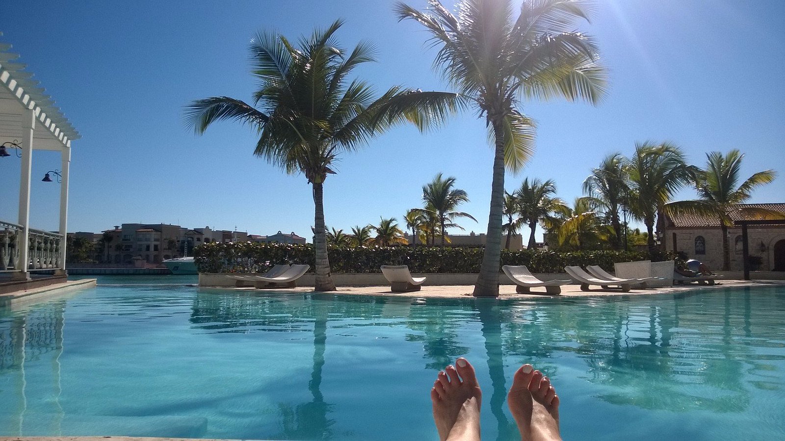 apartamentos -  APARTAMENTO EN CAP CANA CON EXCLUSIVA VISTA  1