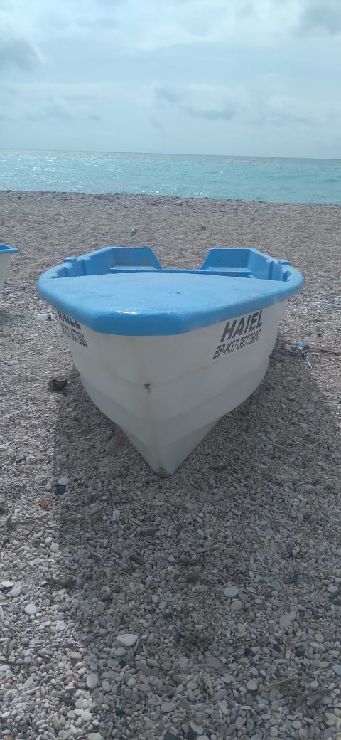 botes - Vendo bote de 19  7