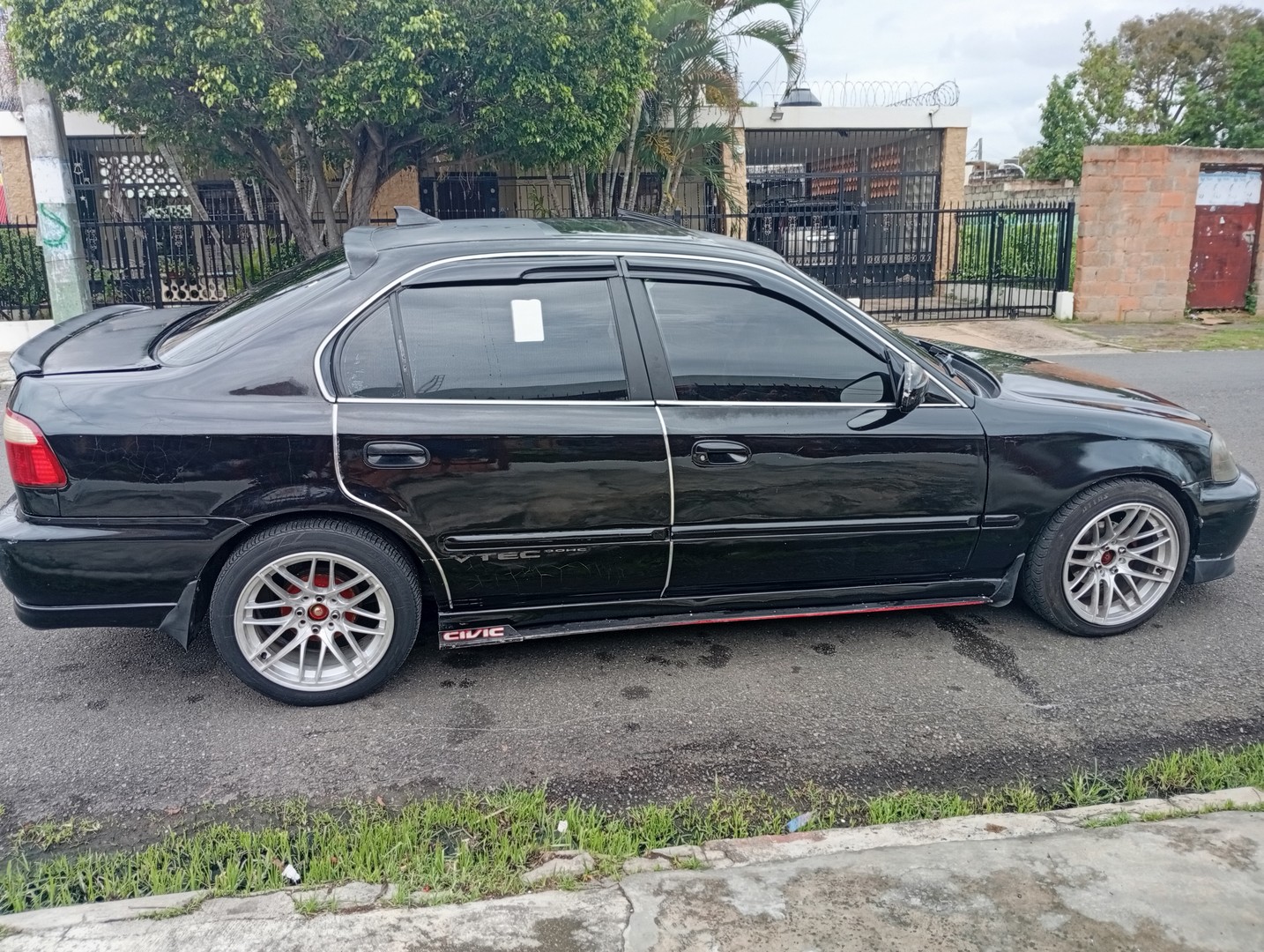 carros - Honda Civic negro  99 americano  5
