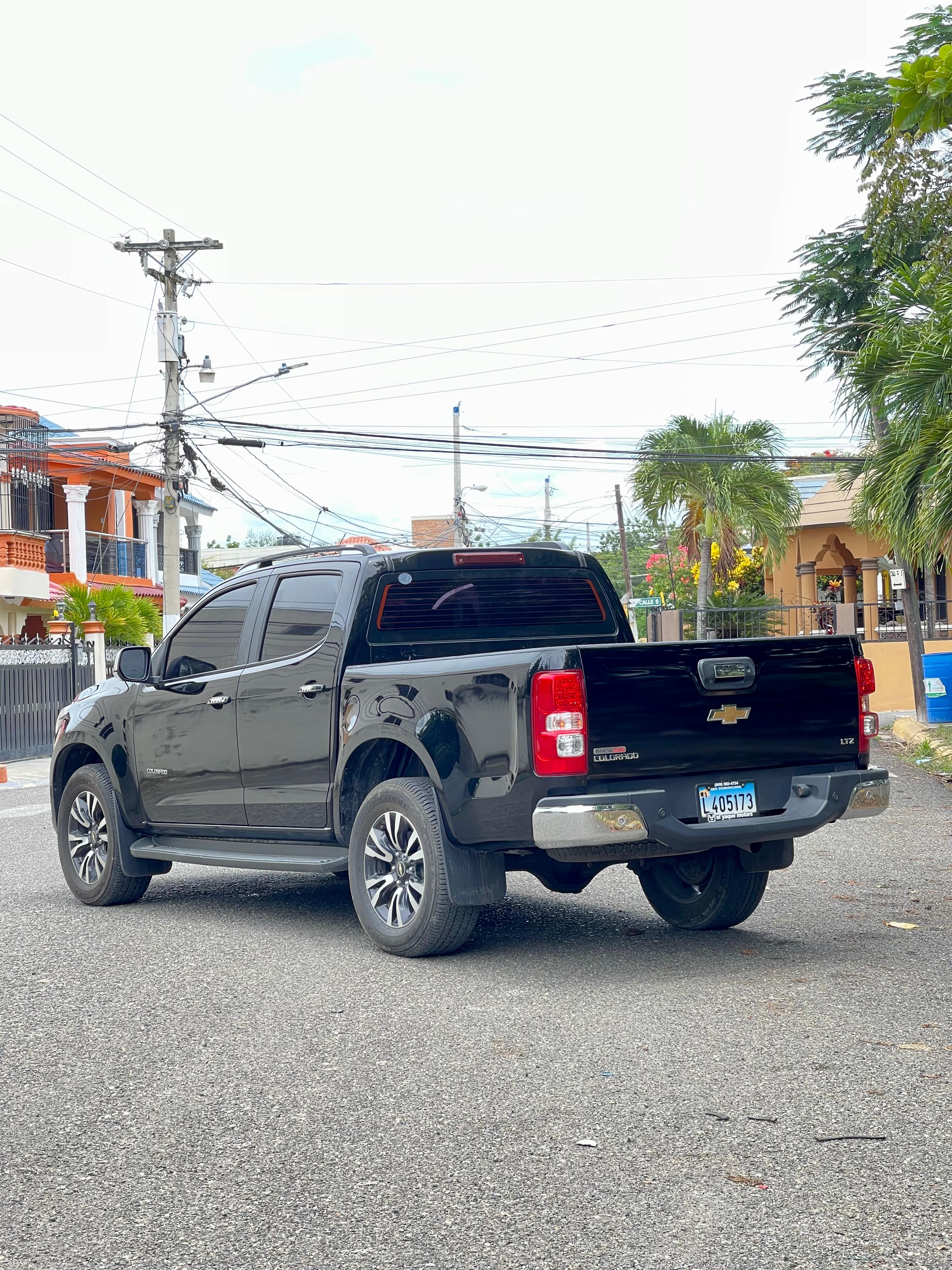jeepetas y camionetas - chevolet colorado 2020 1