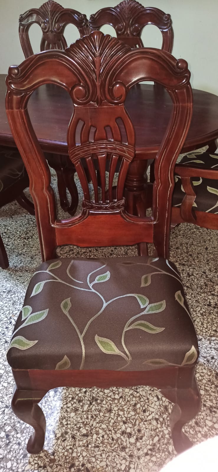 electrodomesticos - Juego Comedor Caoba de seis sillasJuego Comedor Caoba 1