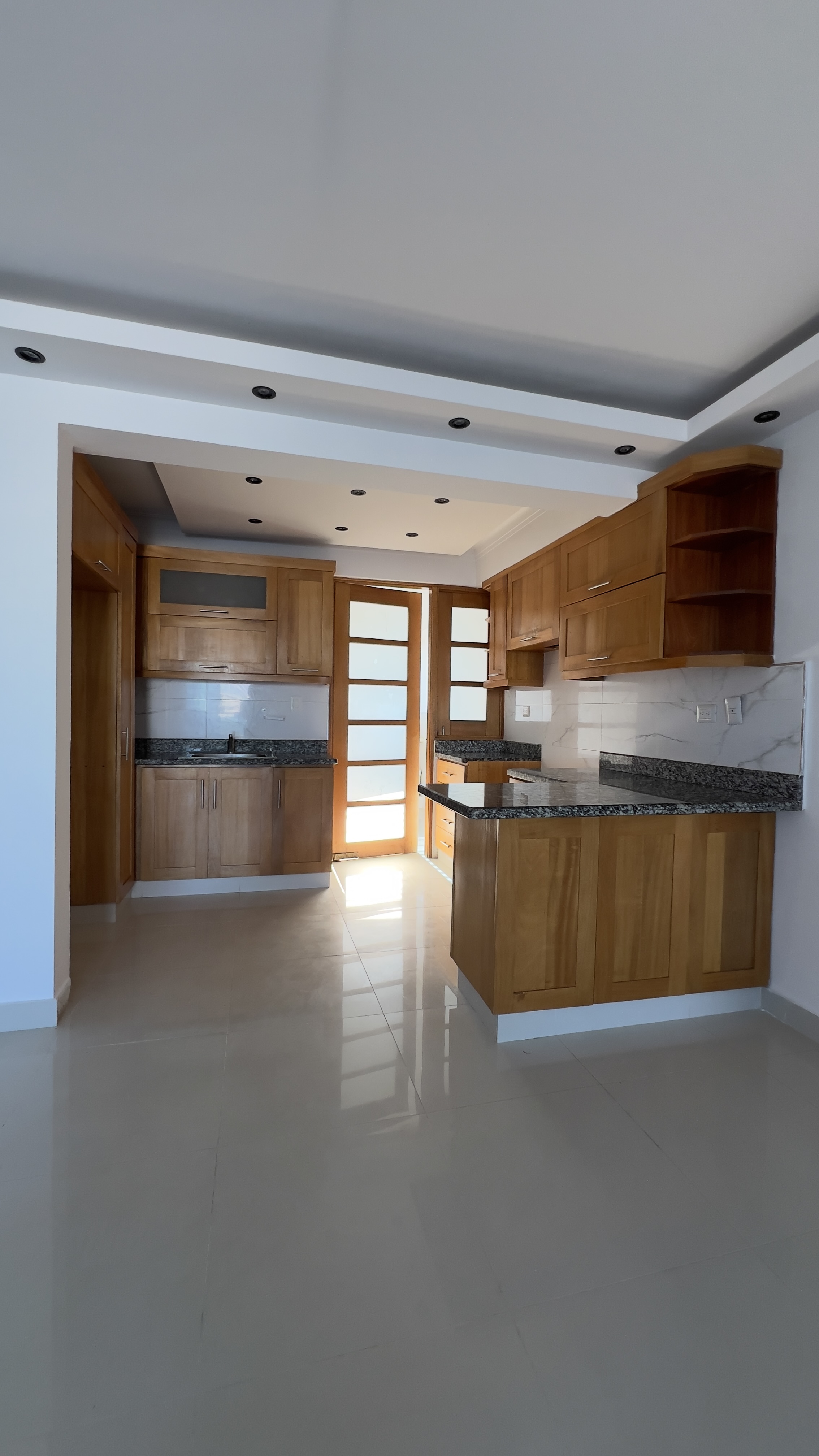 apartamentos - Alquiler Apartamento Moderno en Tropical del Este  3