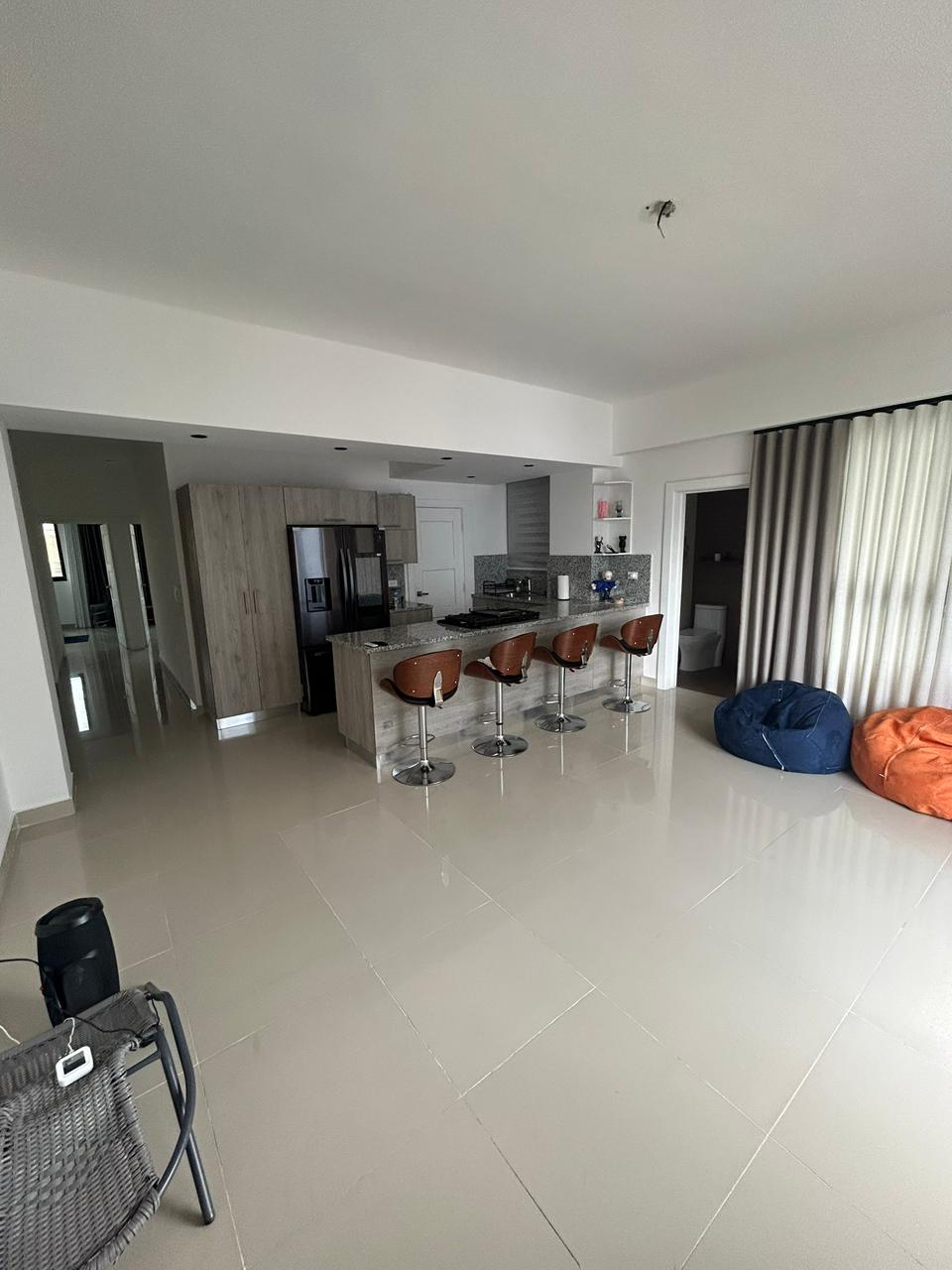 apartamentos -  Alquilo y Vendo apartamento en gazcue 4