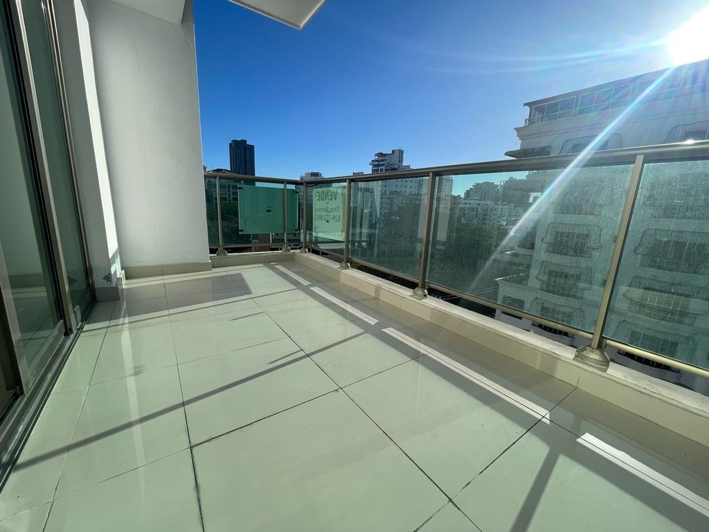 apartamentos - Se vende apartamento en Renacimiento 1