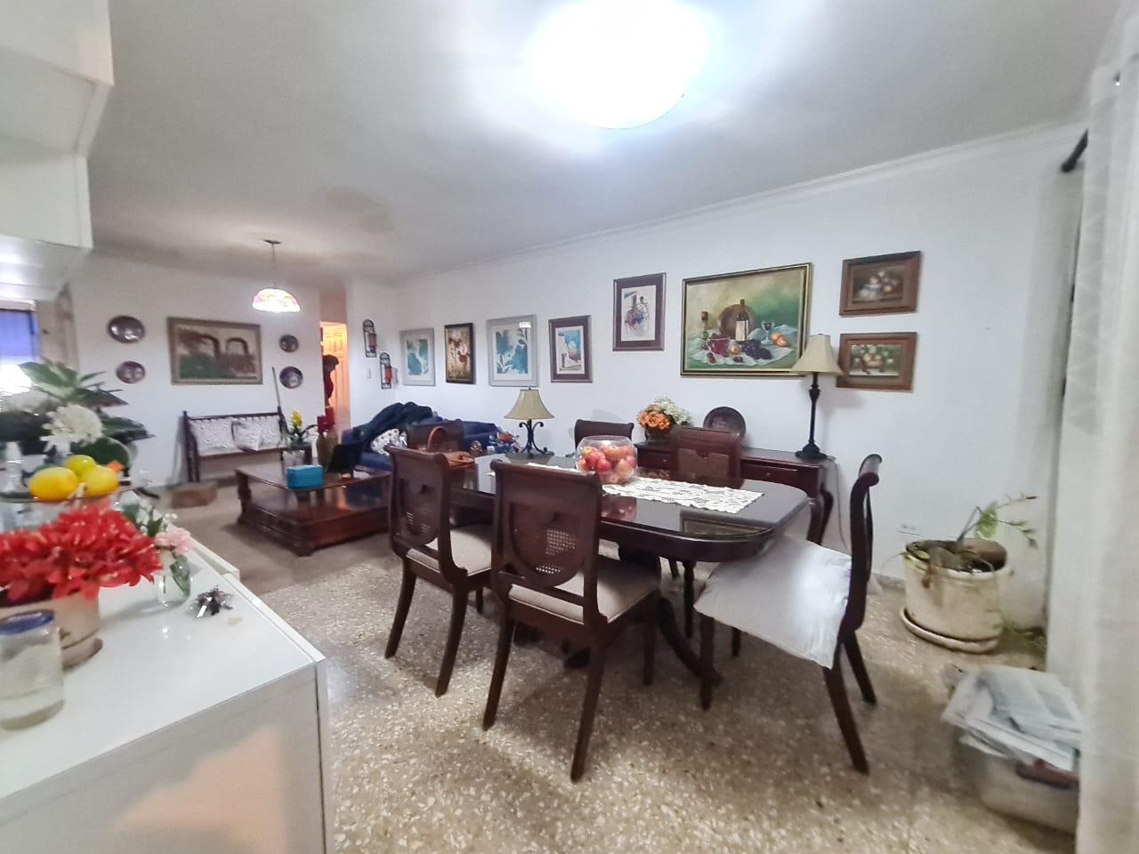 casas - Casa en venta en El Residencial Santo Domingo 8