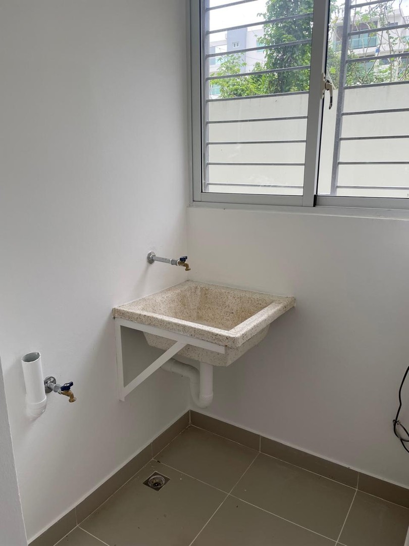apartamentos - PRIMER NIVEL DISPONIBLE EN VILLA MARÍA, SANTIAGO
Residencial Augusto III 4