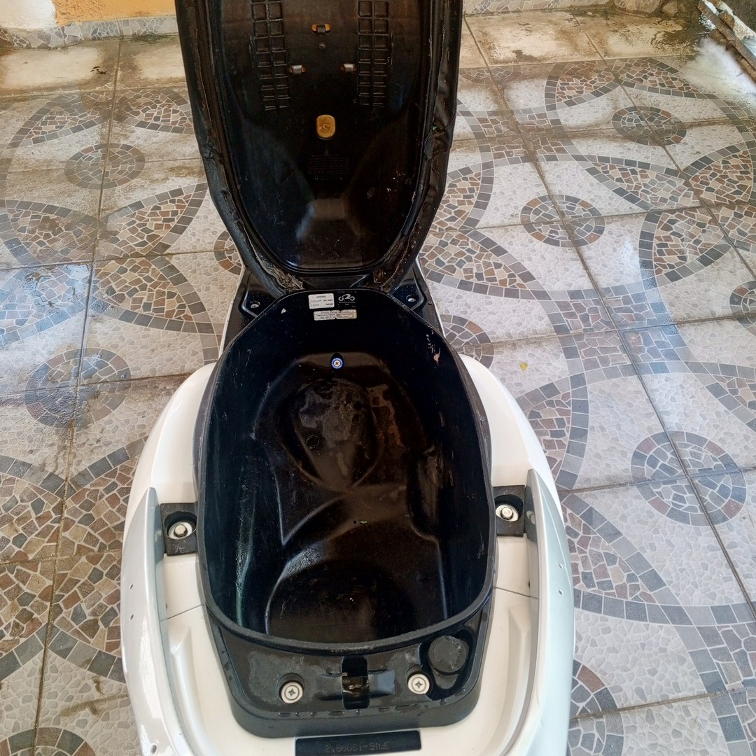 motores y pasolas - Honda leed pecho paloma up13  0
