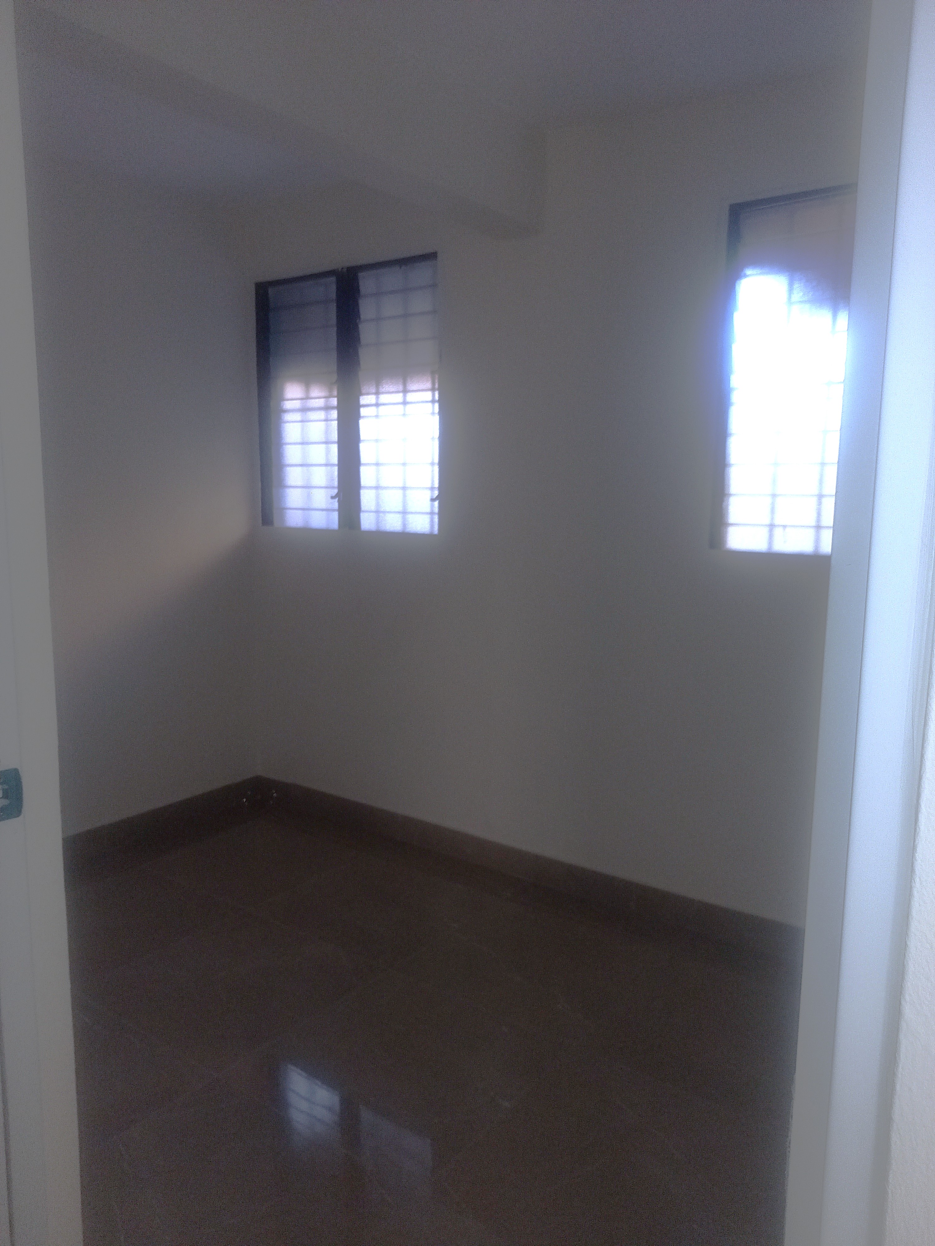 apartamentos - Apartamento de 2 Habitaciones y1 baño. NO parqueo. 3