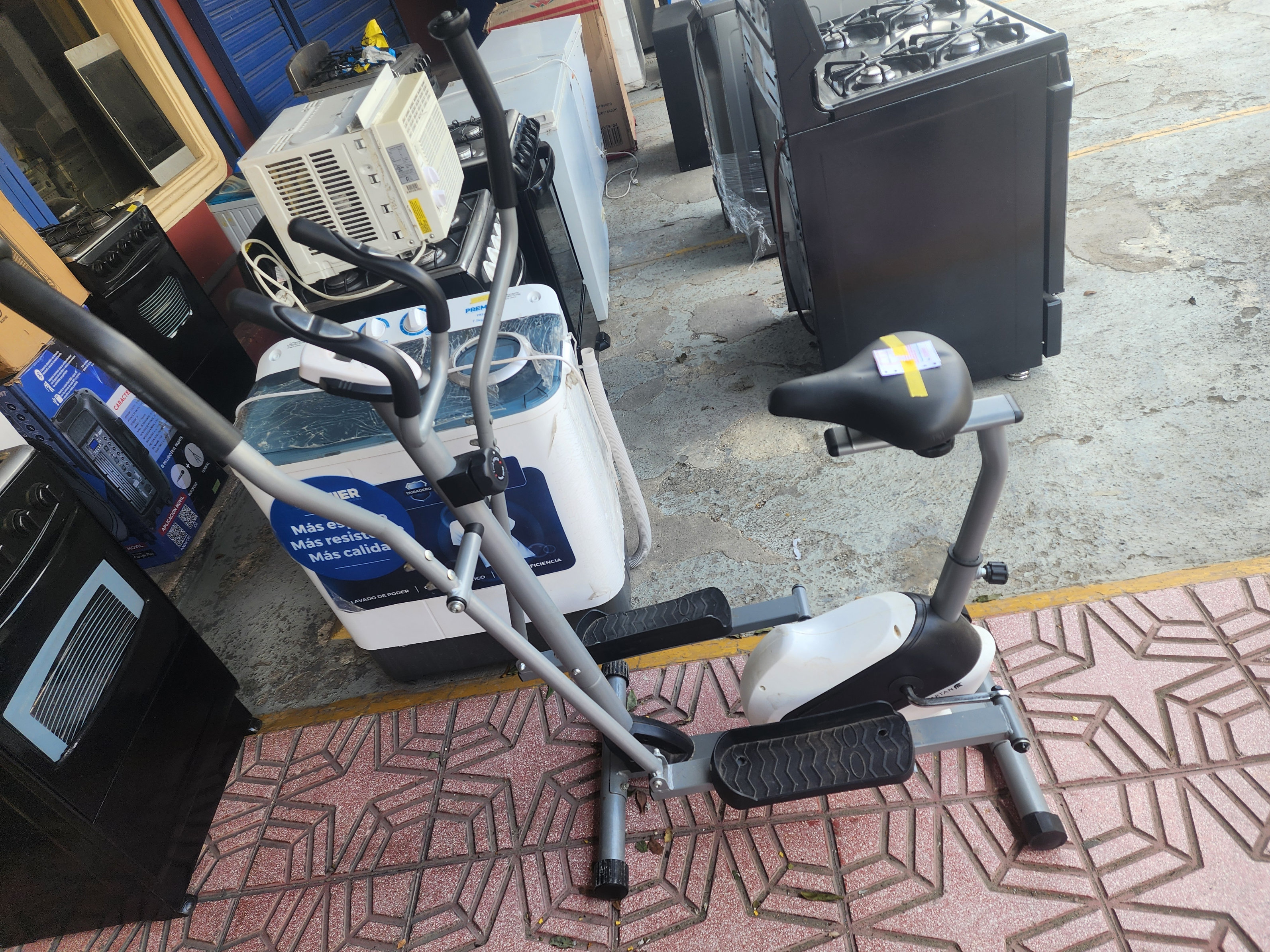 Artículos Deportivos - biccleta de ejercicio  1