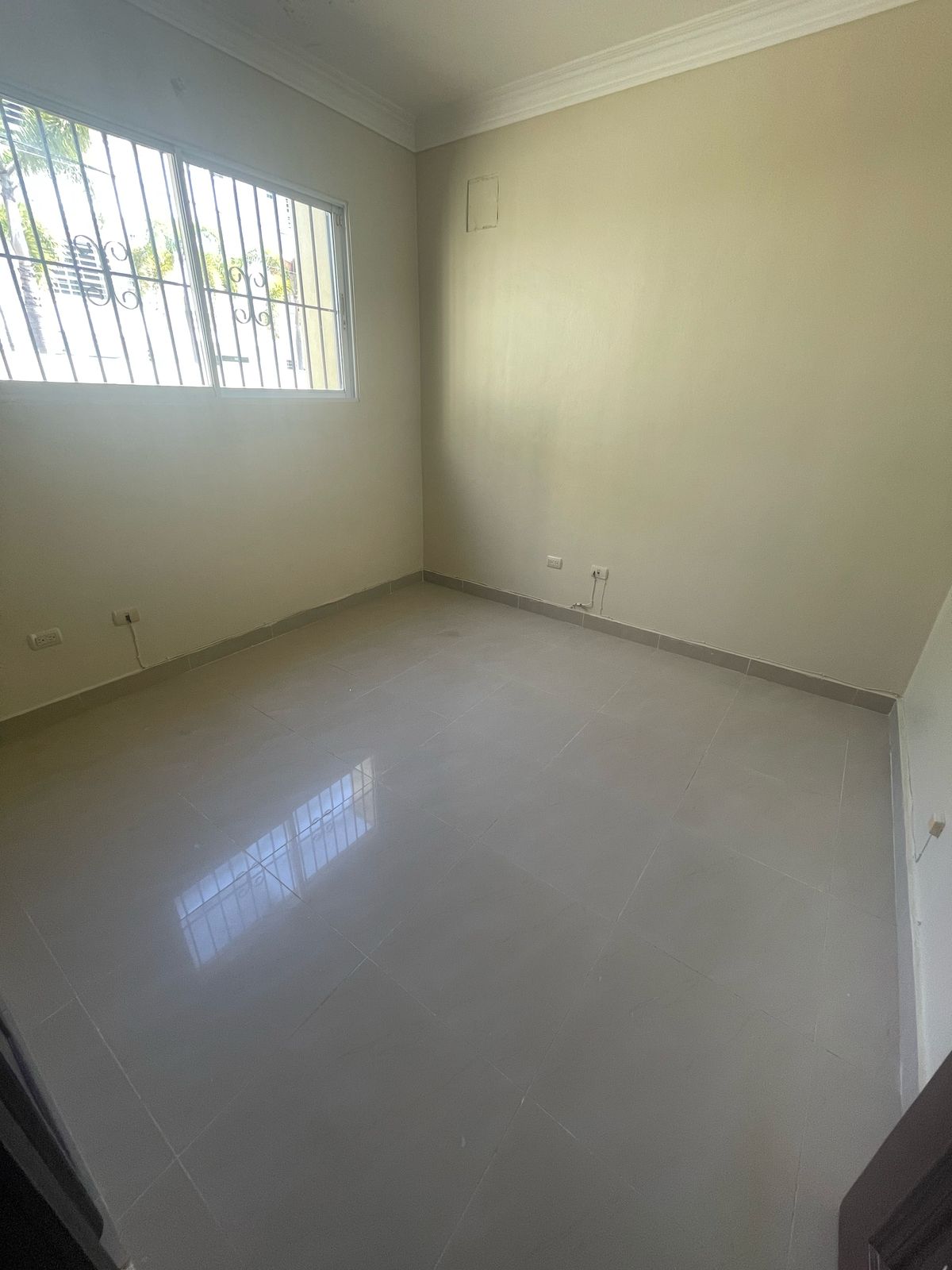 casas - CASA EN VENTA EN LOS RIELES DE GURABO, SANTIAGO. 1