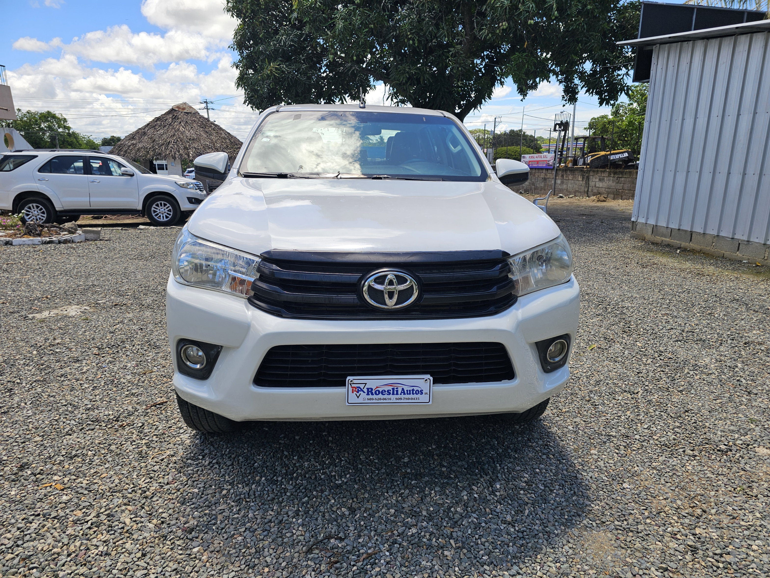 jeepetas y camionetas - Toyota hilux 2020 4