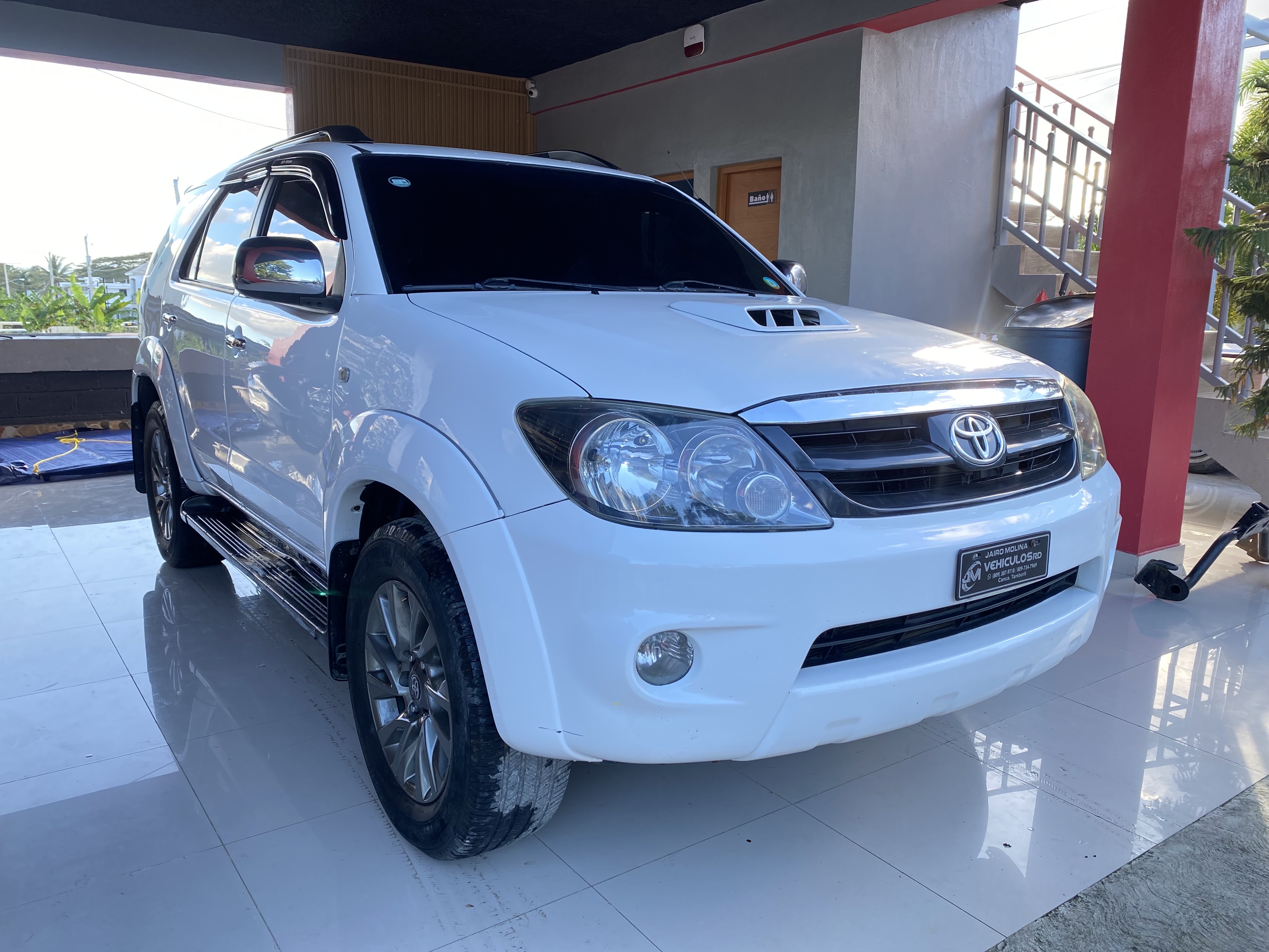 jeepetas y camionetas - TOYOTA FORTUNER 2008 1