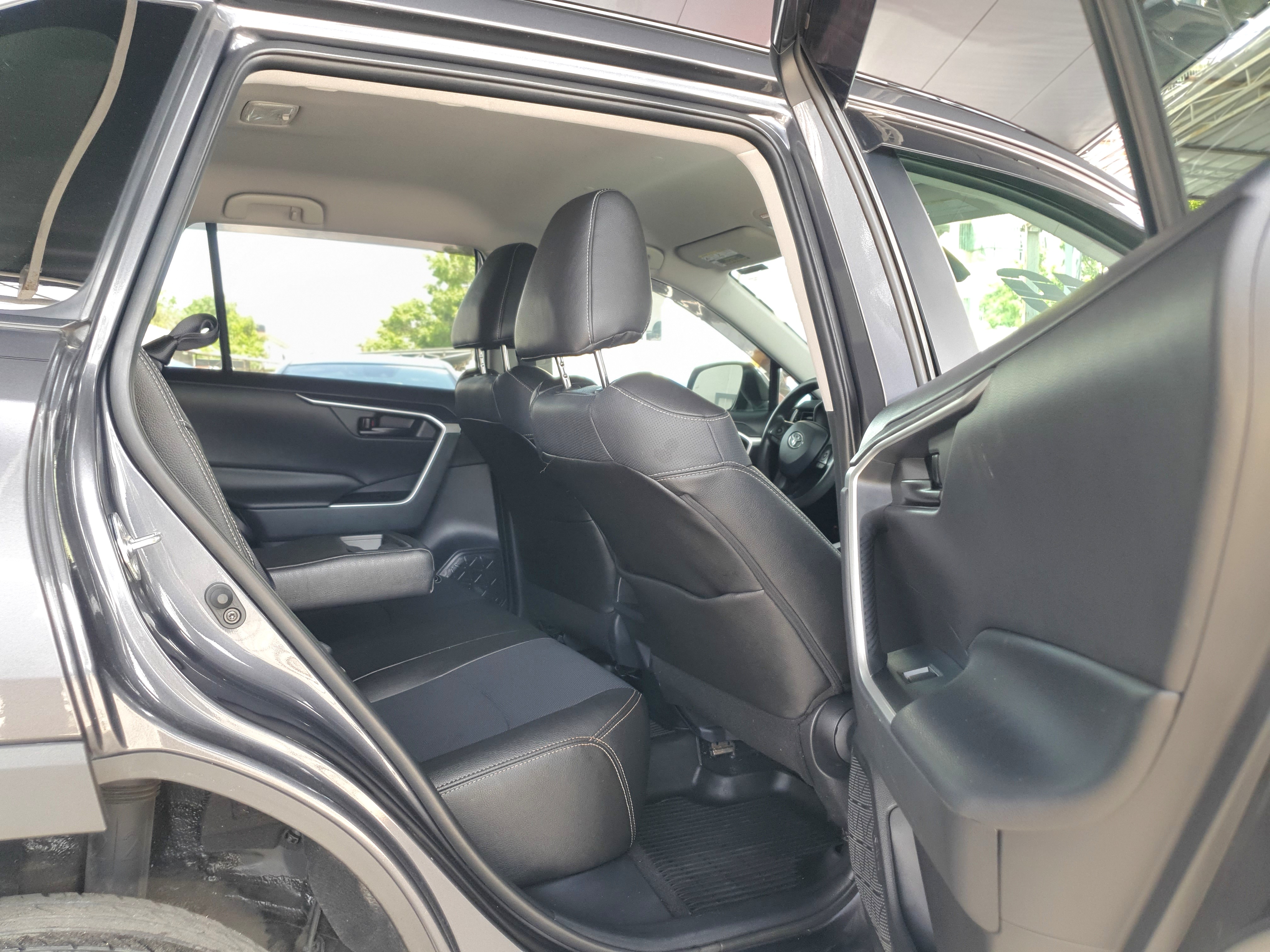 jeepetas y camionetas - TOYOTA RAV4 2019 RECIEN IMPORTADA 6