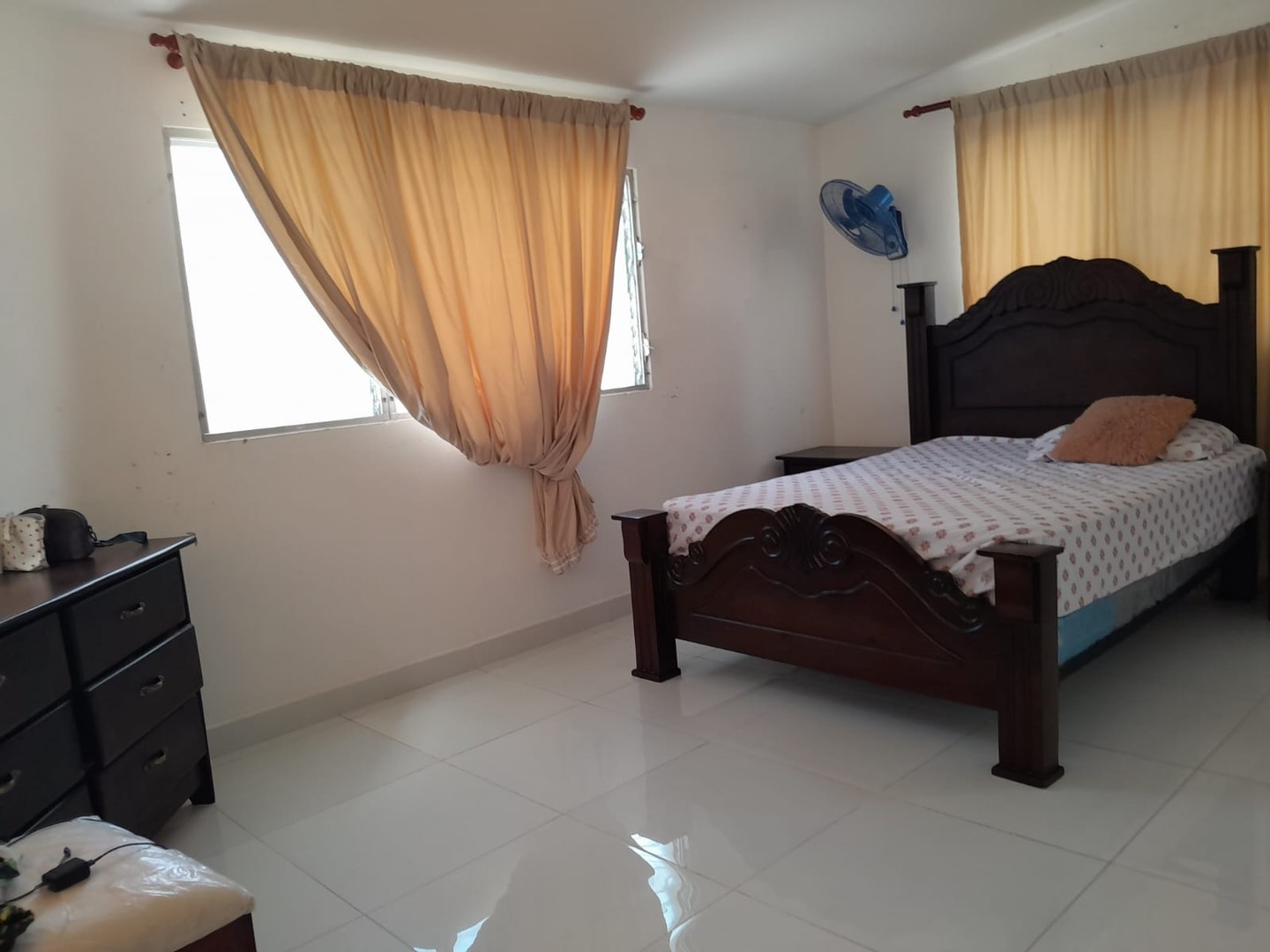 casas vacacionales y villas - 🇩🇴 Villa en Ventas!!!
 Guayacanes, Juan Dolió, Sto.Dgo., Rep.Dom.
.UDS550,000 9