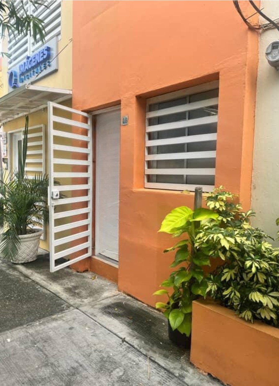 oficinas y locales comerciales - Alquiler Local comercial en Gazcue  3