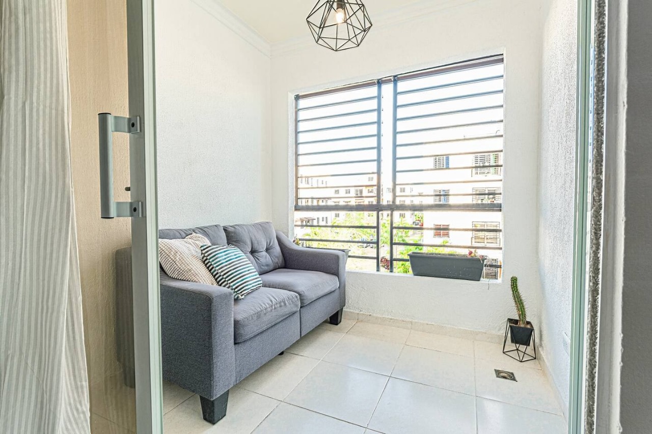 apartamentos - SE VENDE APARTAMENTO  UBICADO EN RESIDENCIAL SAN ISIDRO LABRADOR 6