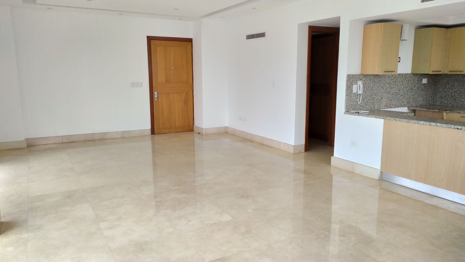 apartamentos - Apartamento en Alquiler con Línea Blanca – PIANTIN 3