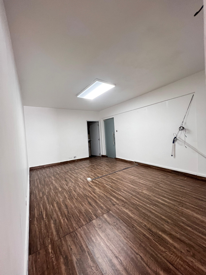oficinas y locales comerciales -  Alquiler Comercial Primer Nivel  Av. Los Proceres 3