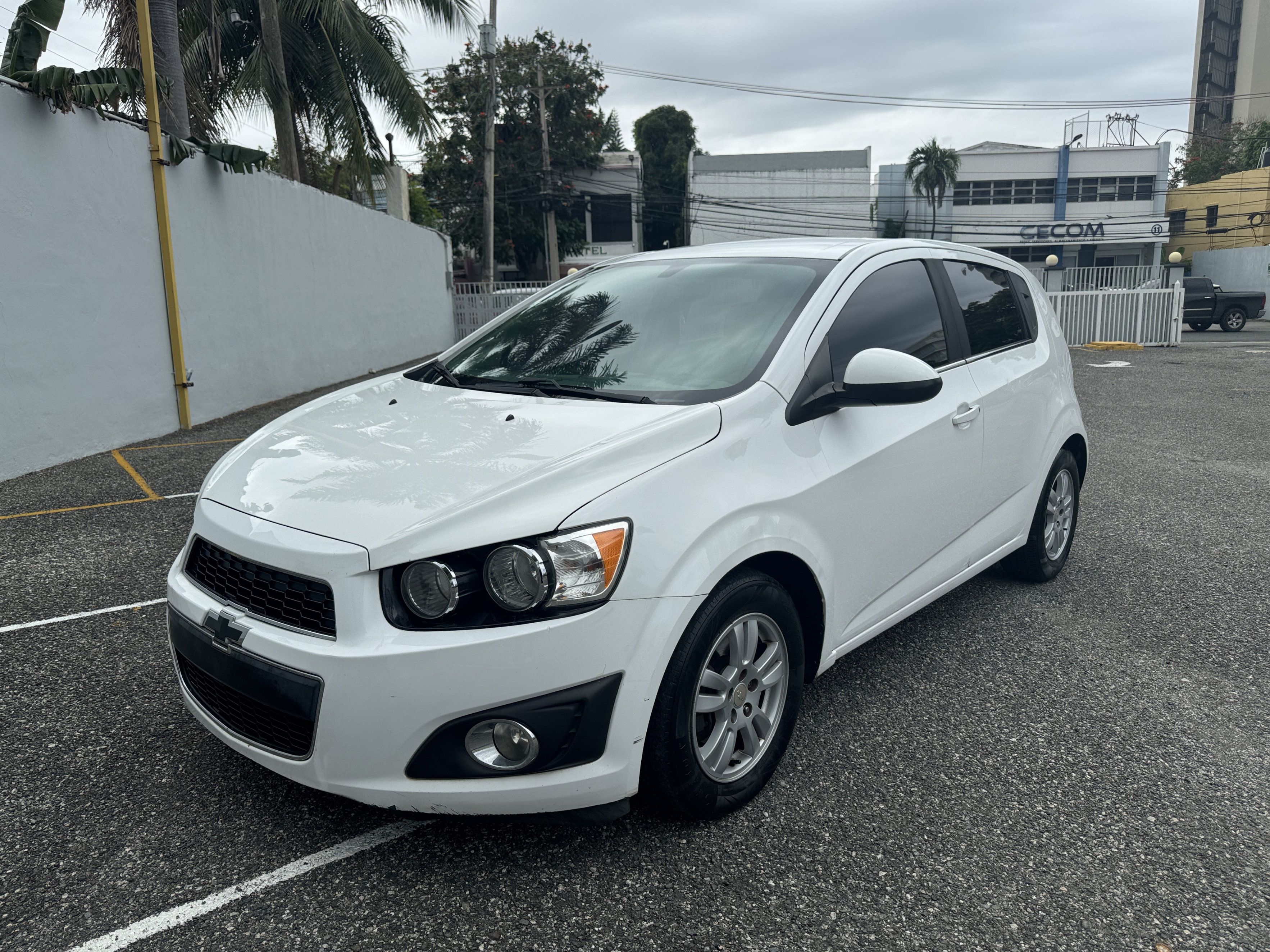 carros - Chevrolet Sonic 2016 LT 1