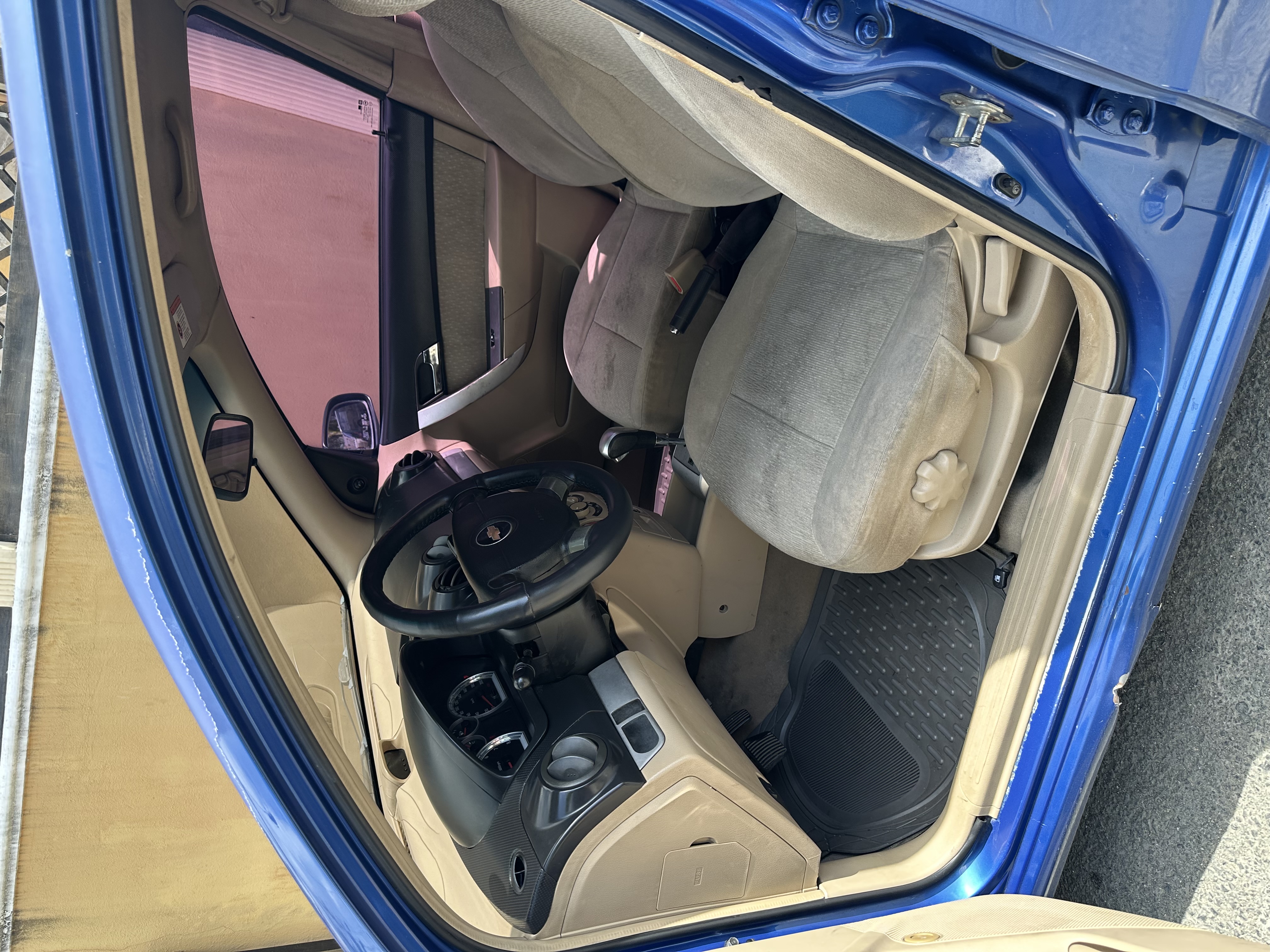 carros - Chevrolet Aveo 2011 3