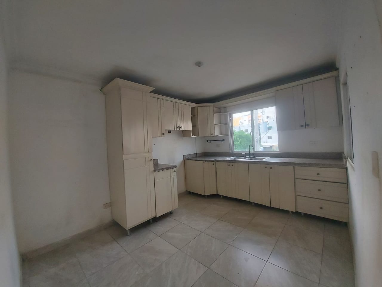 apartamentos - hermoso apartamento en zona céntrica en el millón  3