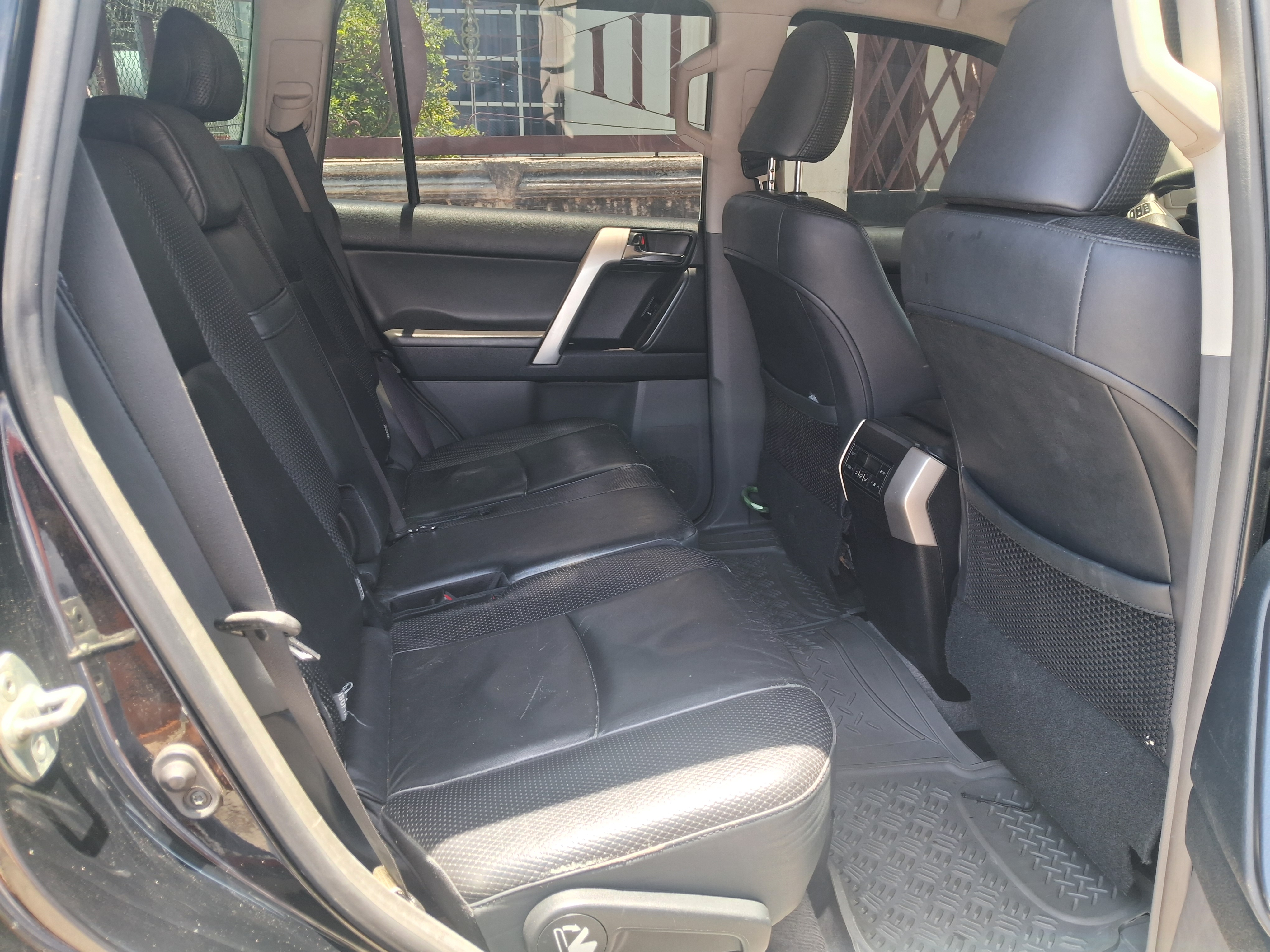jeepetas y camionetas - TOYOTA PRADO 2011 VX
1,725.000 7