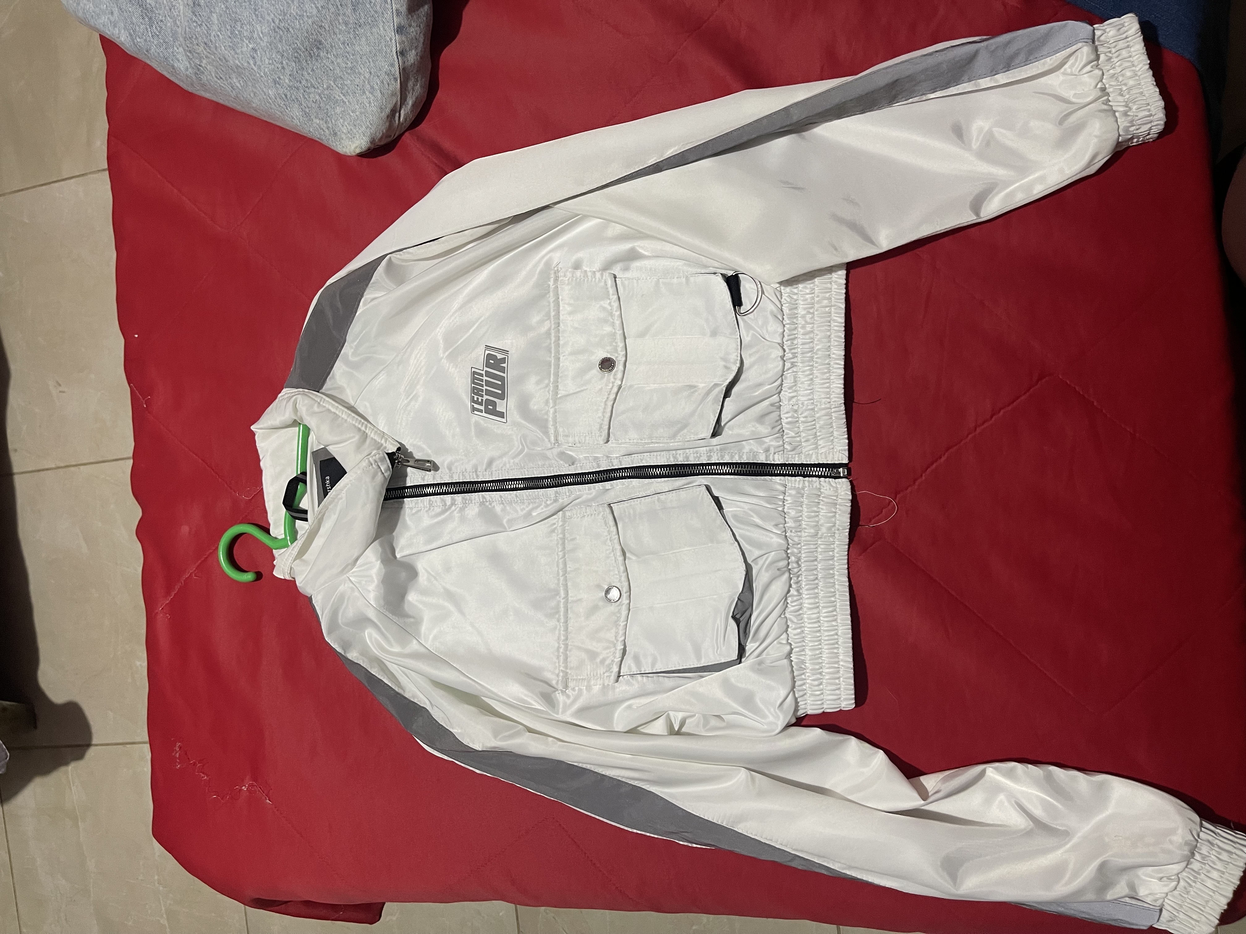 ropa para mujer - servicio rápido con un costo extra. 4