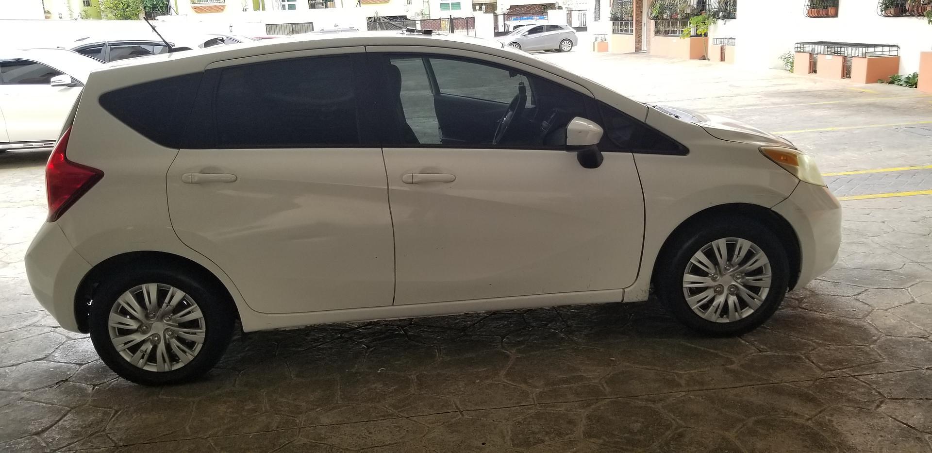 carros - Nissan Versa Note Americana 2016
 2