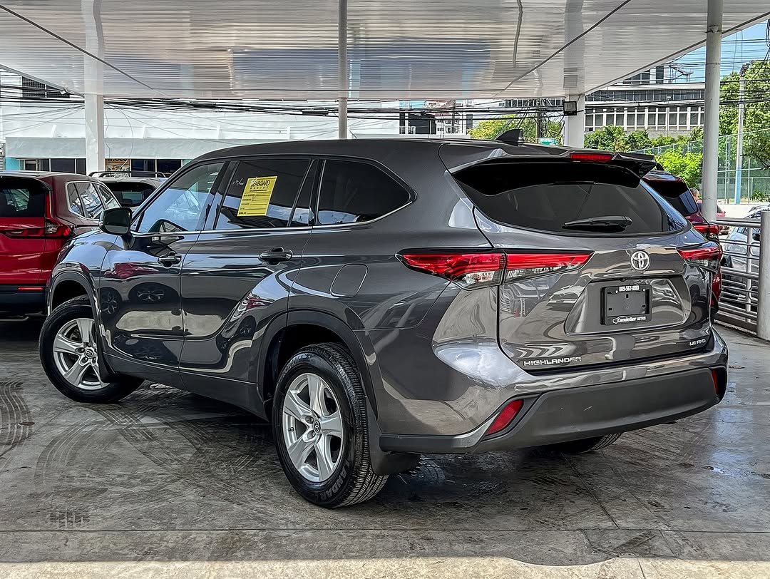 jeepetas y camionetas - TOYOTA HIGHLANDER LE PLUS 2021❗️

Motor de 6 cilíndros 3.5L
Sistema ECO
 7