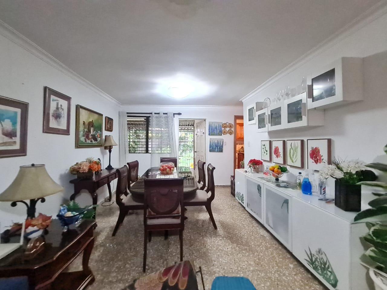 casas - Casa en venta en El Residencial Santo Domingo 5