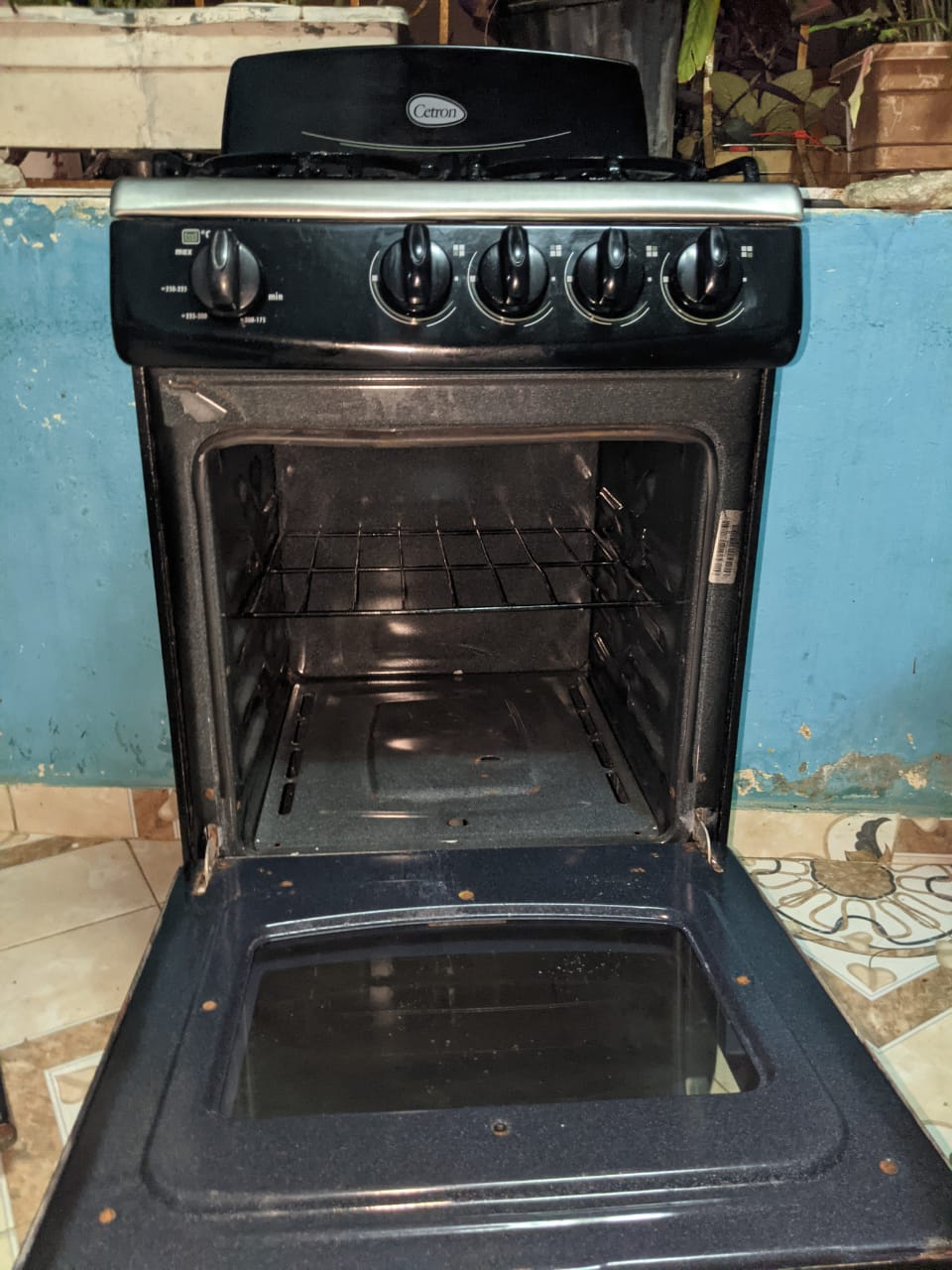 electrodomesticos - Estufa de 4 hornillas Cetron ✅ en excelente condiciones y estado con garantía 1