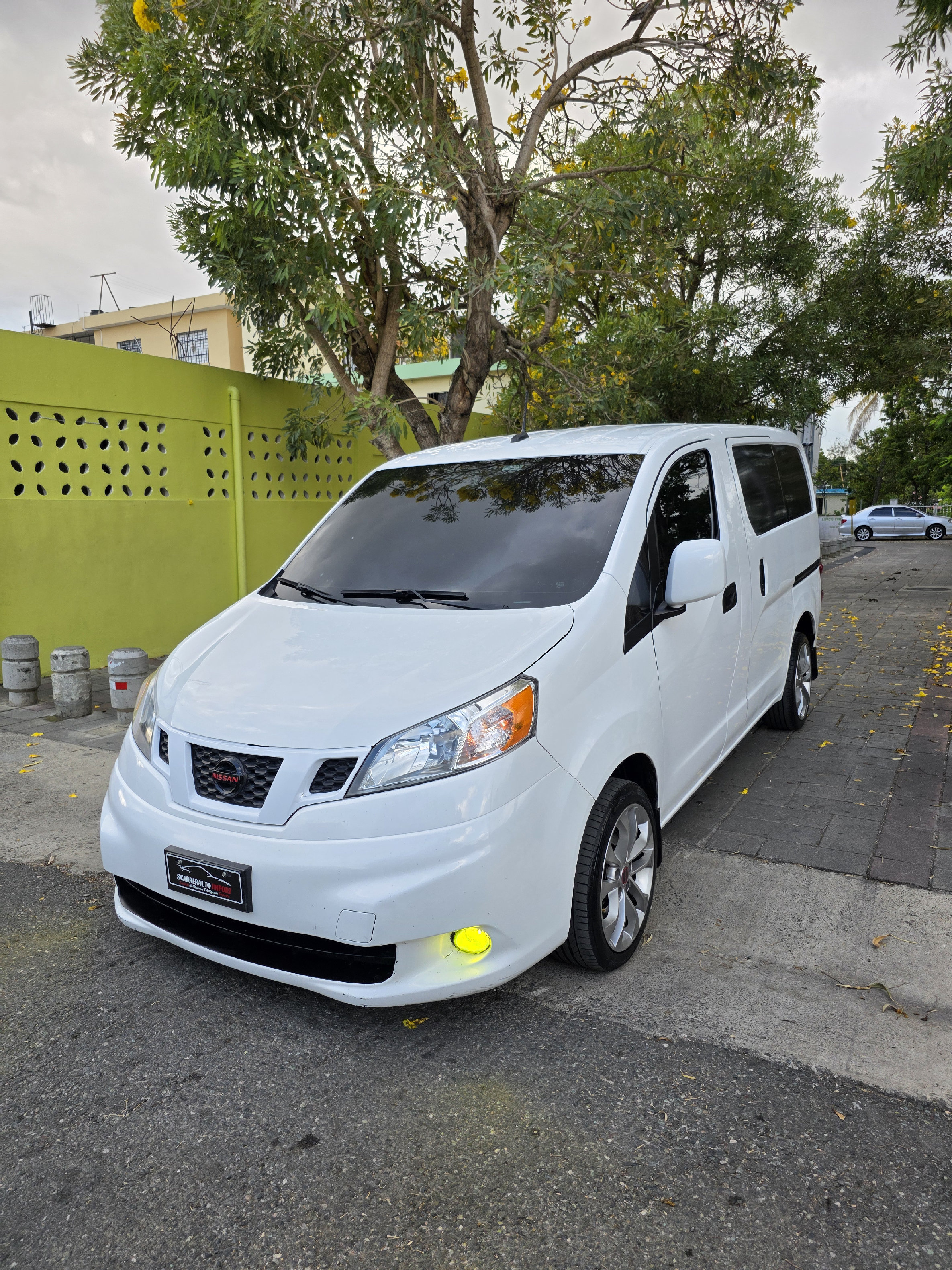 jeepetas y camionetas - nissan nv 200 2018 americana 1