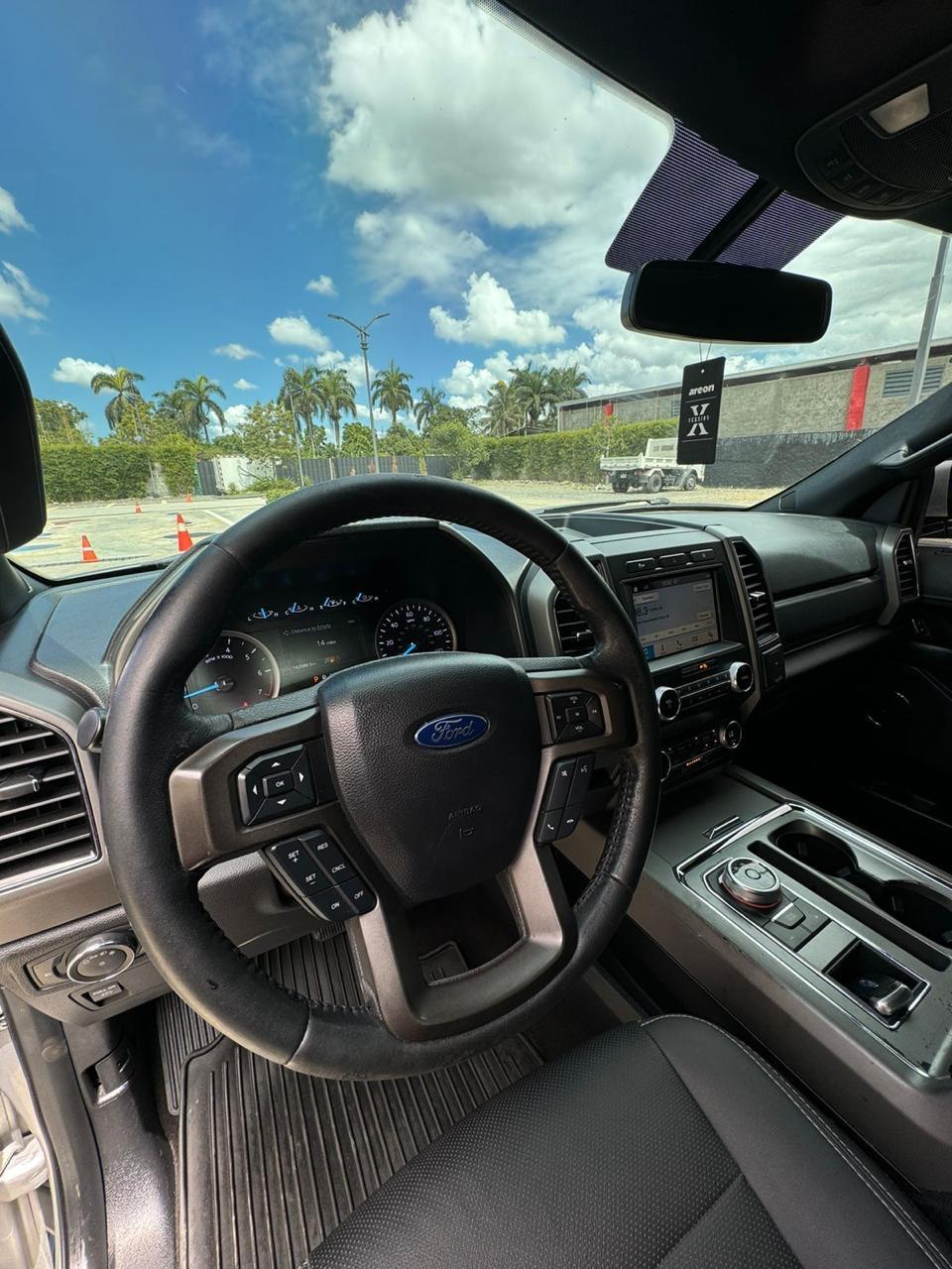 jeepetas y camionetas - Ford Expedition 2019 Platinum Max 4