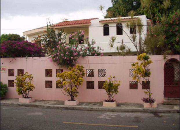 casas - Casa en venta de dos niveles en COSTA VERDE 7