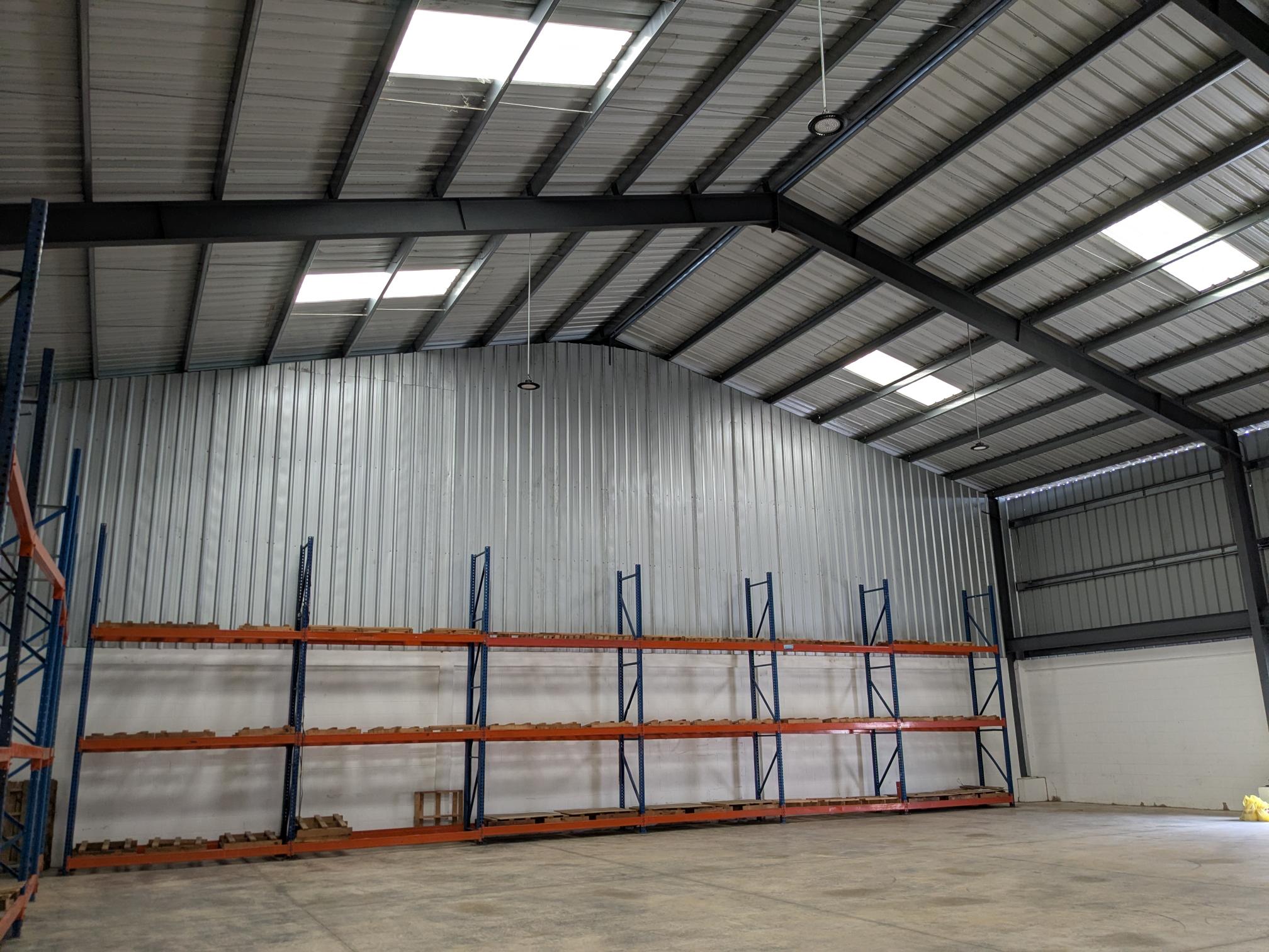oficinas y locales comerciales - Espacio Almacén Nave km 18 Autopista Duarte, SDO 8