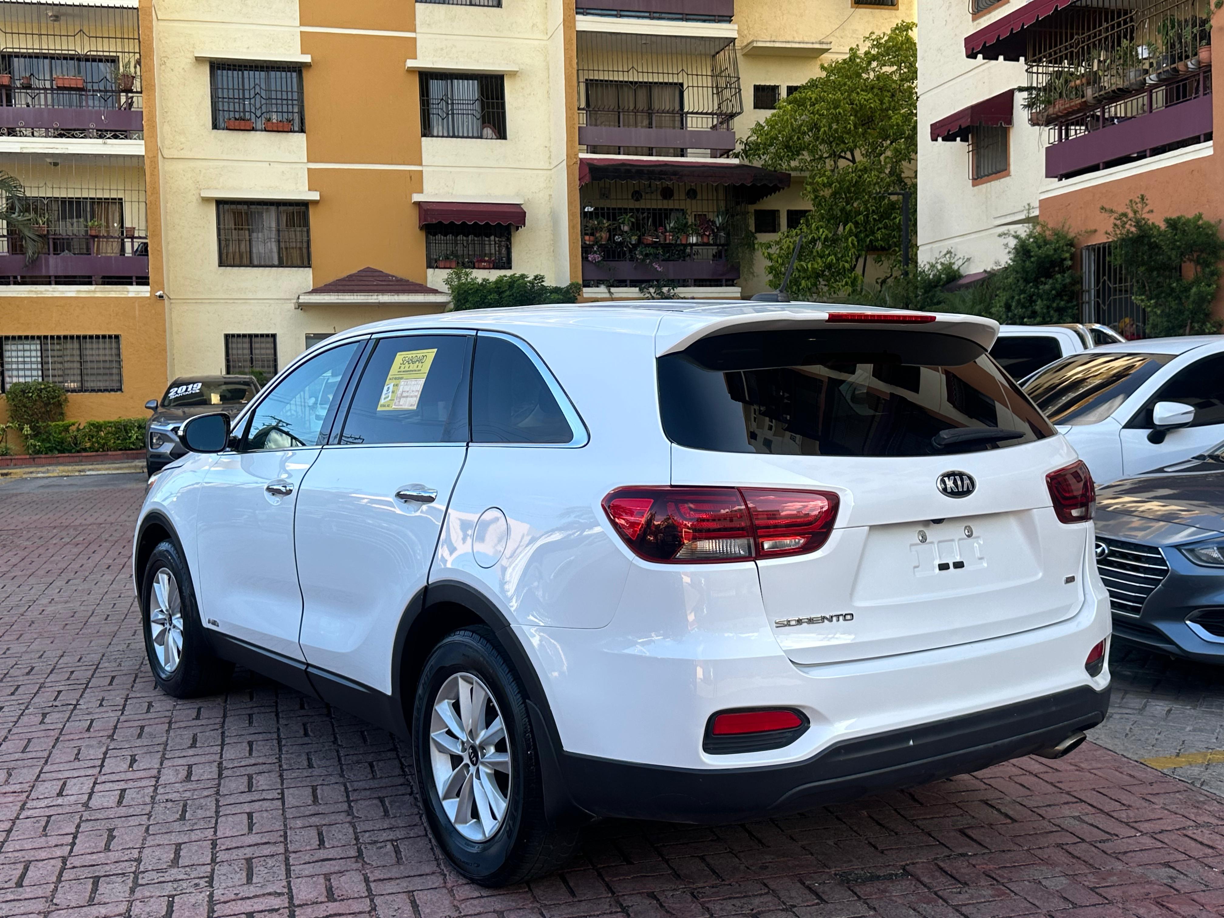 jeepetas y camionetas - Kia sorento lx 4x4 2020 clean 2