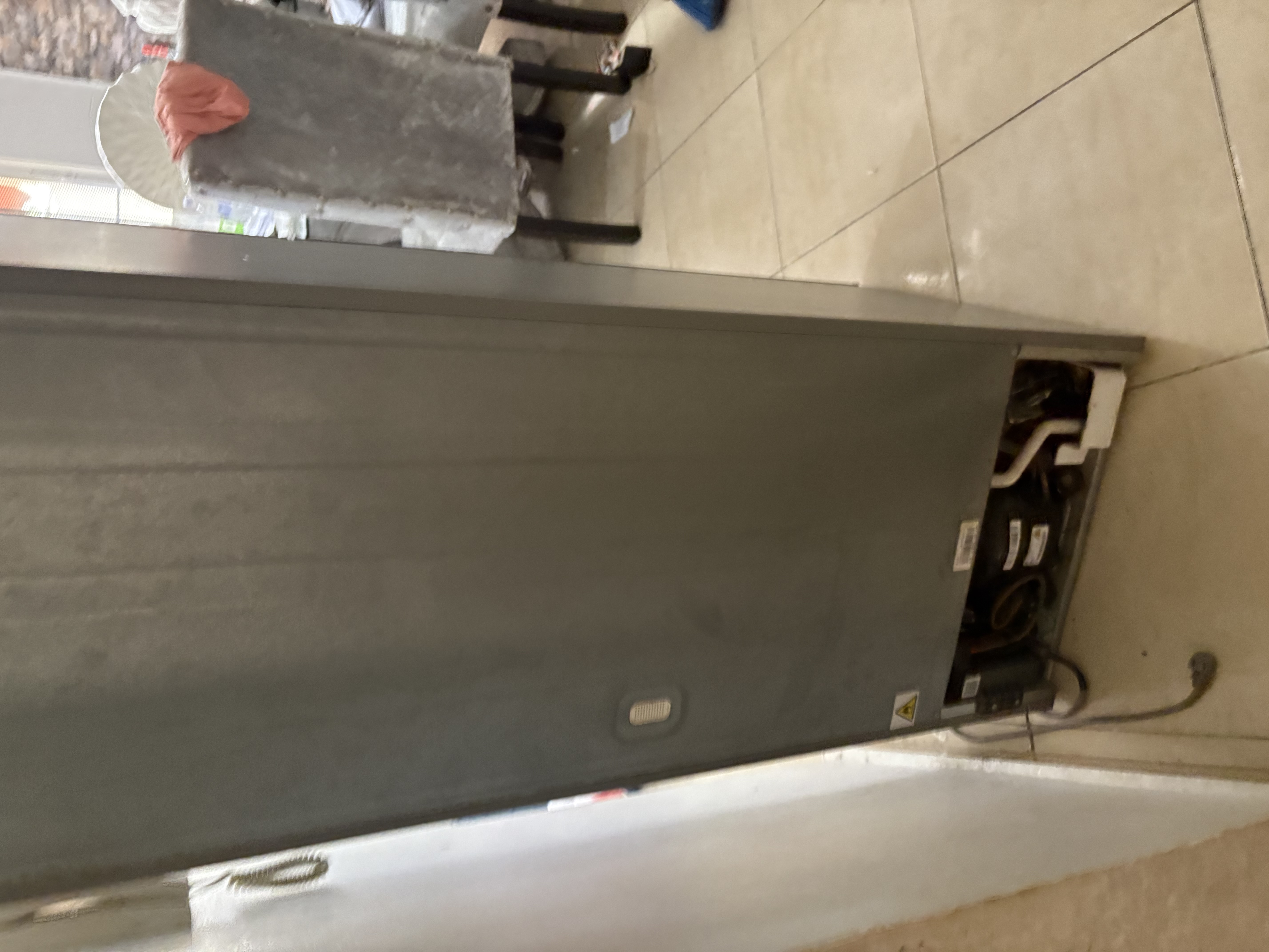 electrodomesticos - Nevera midea 13 pies cúbico con dispensador de agua  3
