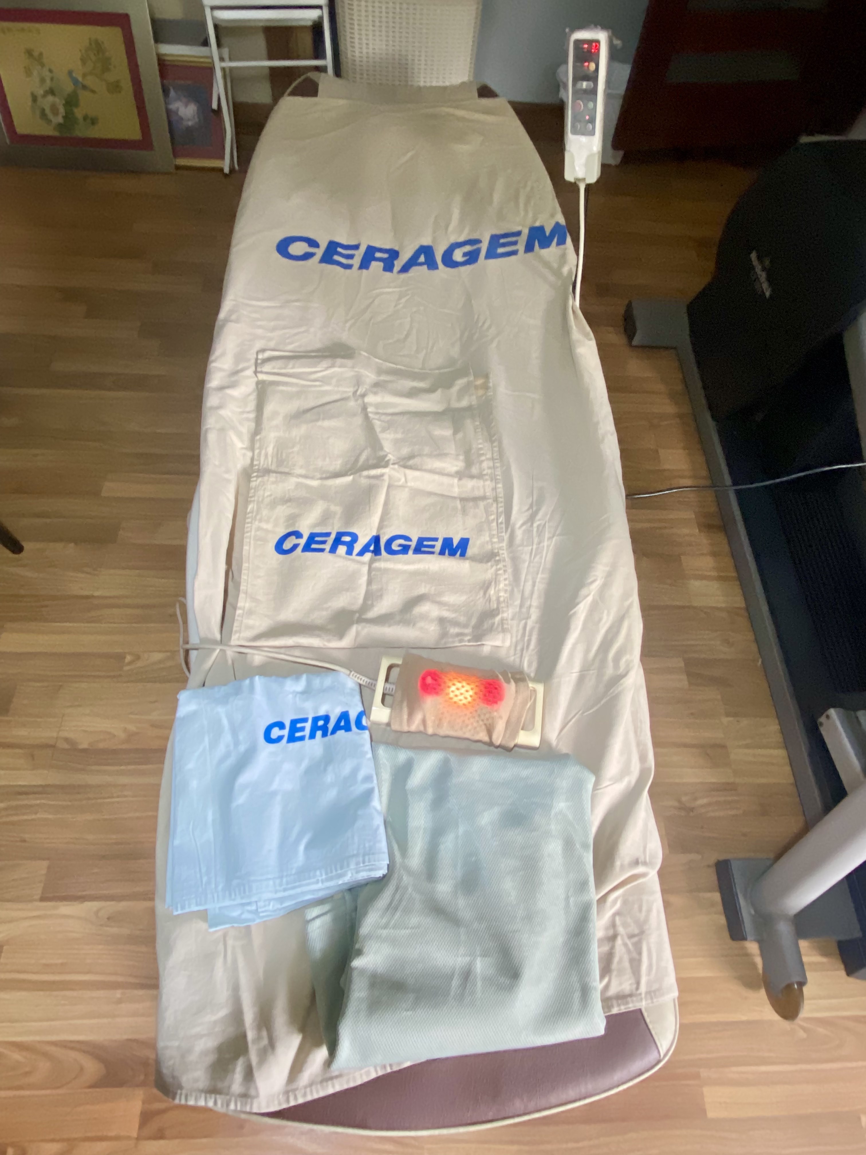 equipos profesionales - SERAGEM Cama masajes terapeuticos en la Columna 6