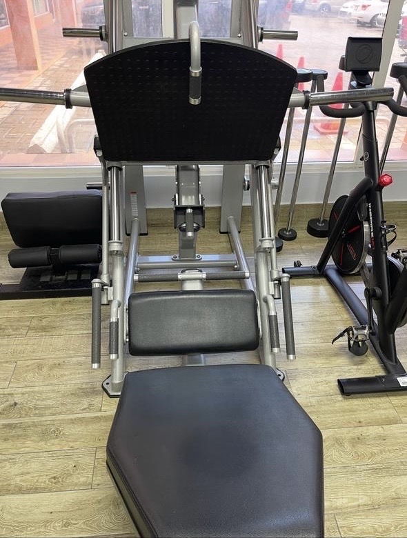 deportes - Se vende Máquina Leg Press como nueva  1