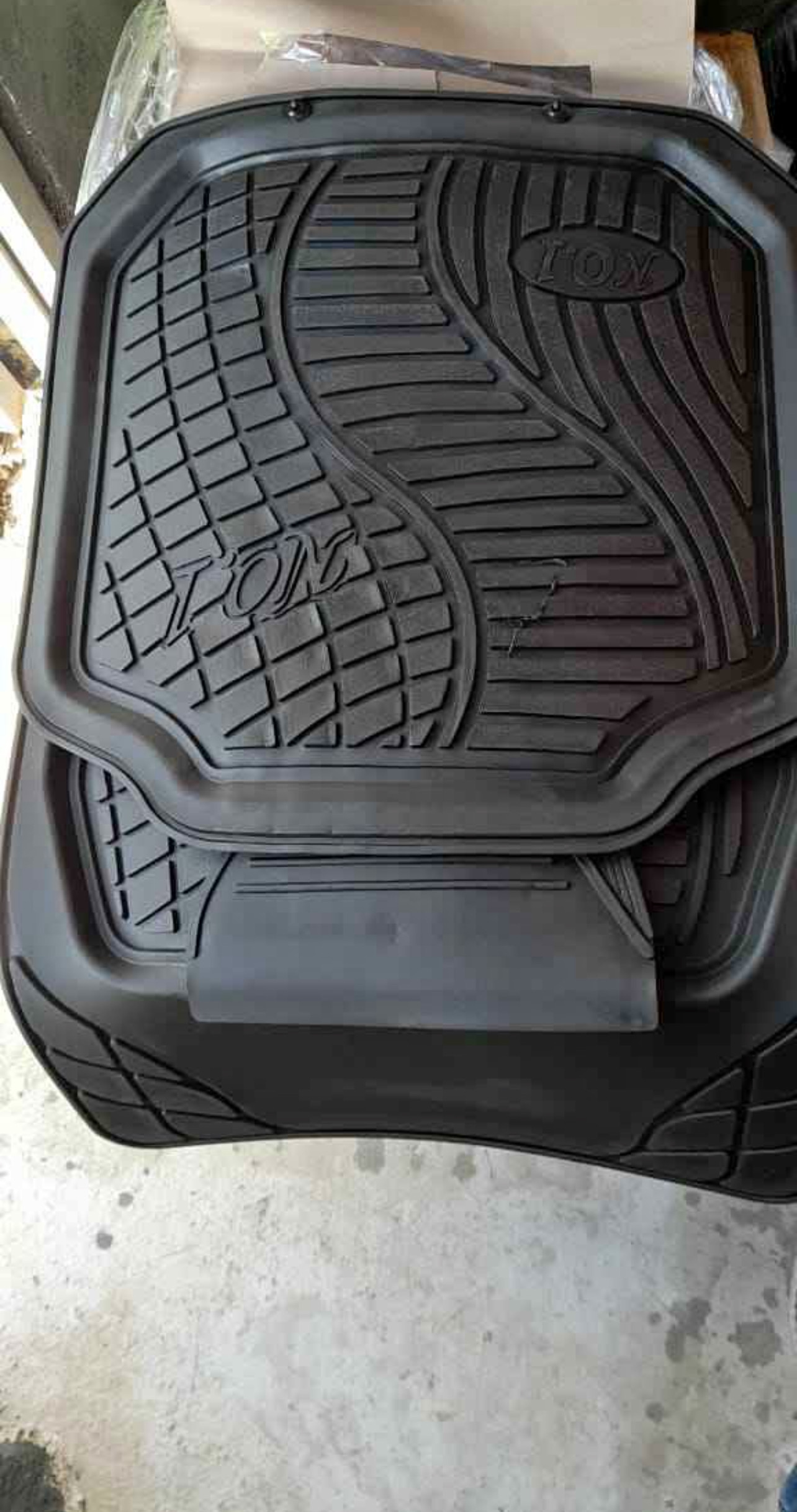accesorios para vehiculos -  Excelente alfombra para todo tipo de vehículo 1