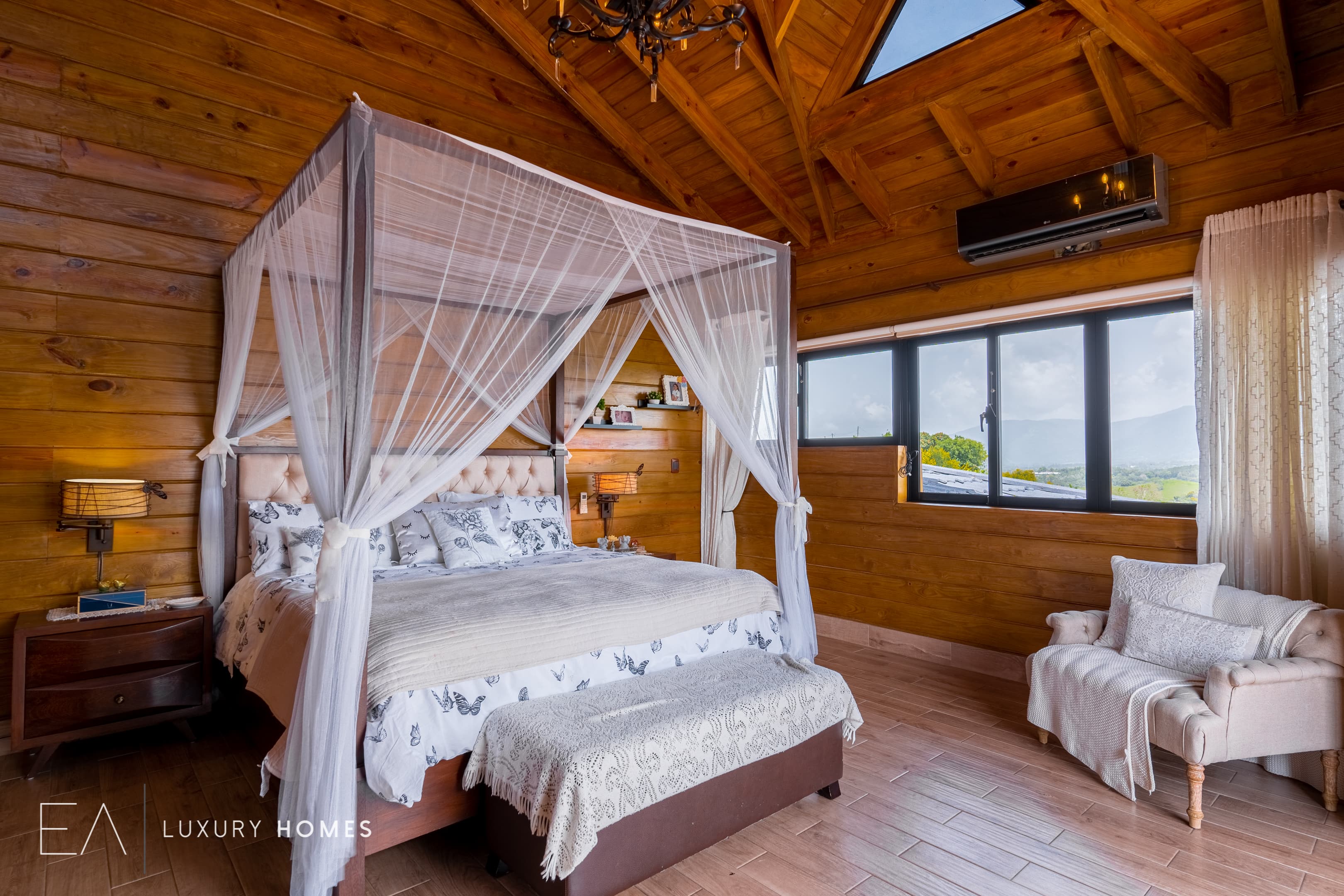 casas vacacionales y villas - Exclusiva Villa 2 NIVELES, AMUEBLADA, JARABACOA, 6 6