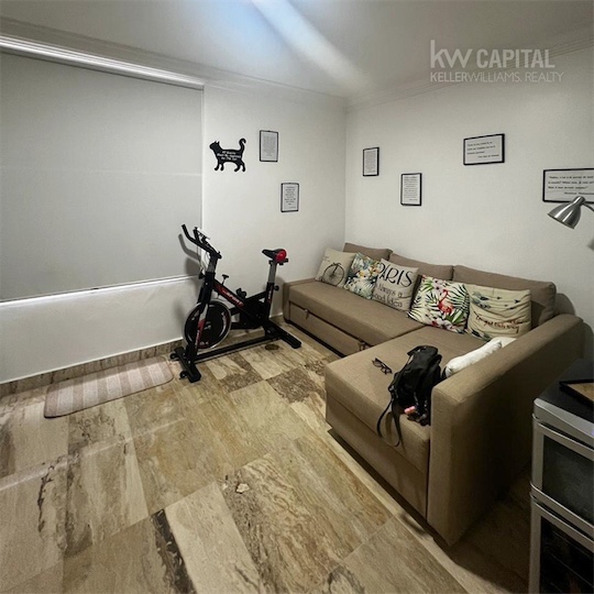 apartamentos - Venta de apartamento piso 8 en Piantini Distrito Nacional con piscina y 230mts 1