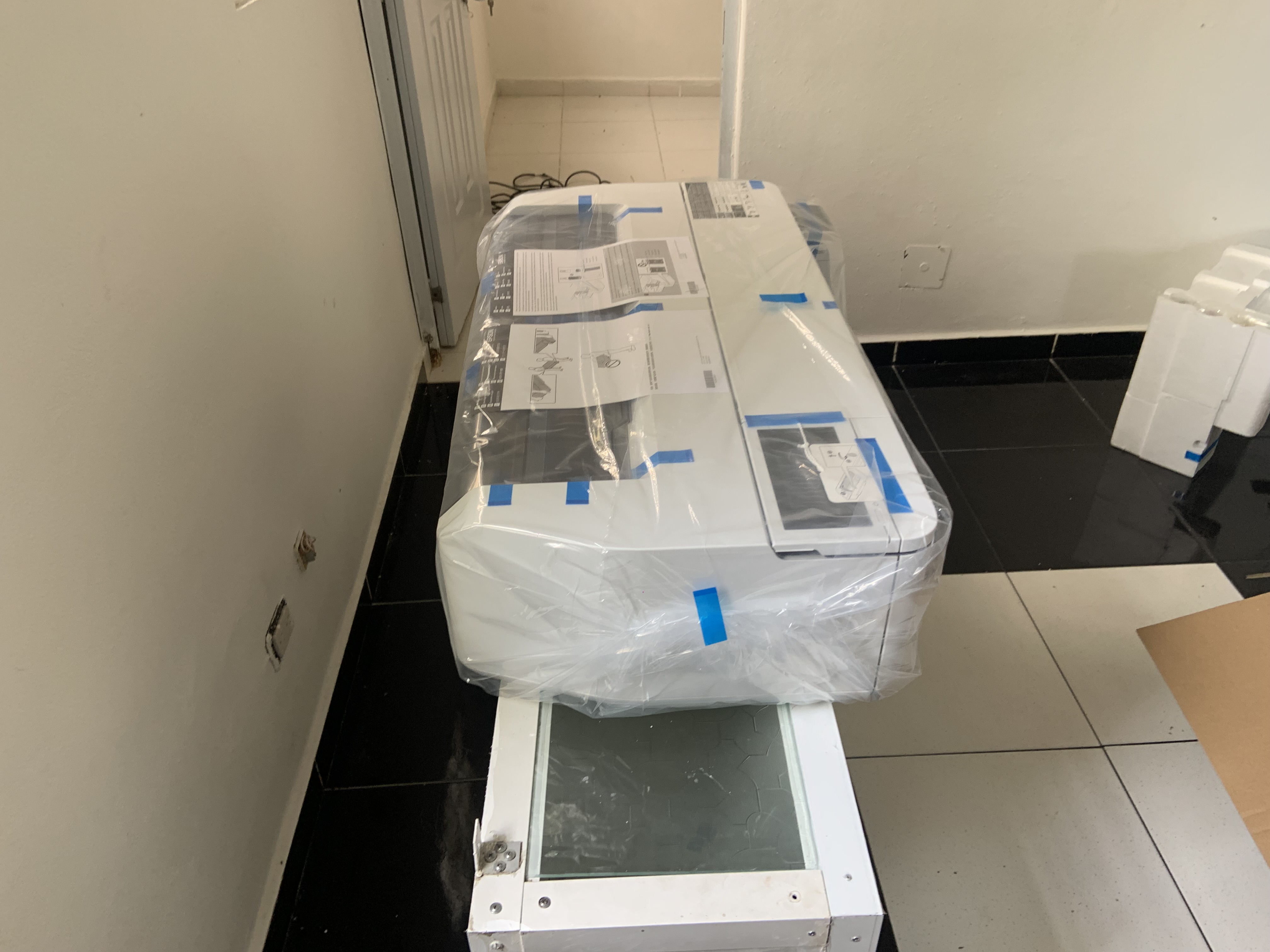 impresoras y scanners - Impresora Epson F570 SureColor. 6