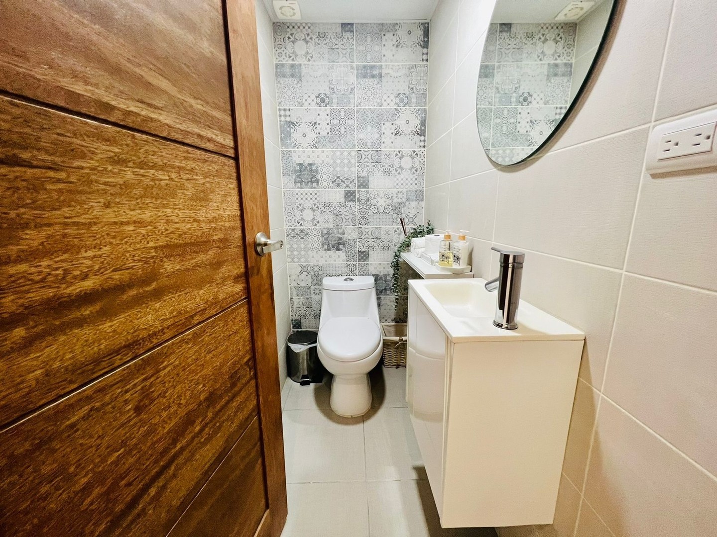 apartamentos - Se vende apartamento en Evaristo Morales 4