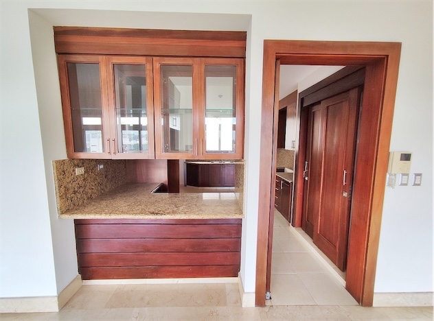 apartamentos - Piso alto de renta en La trinitaria  2
