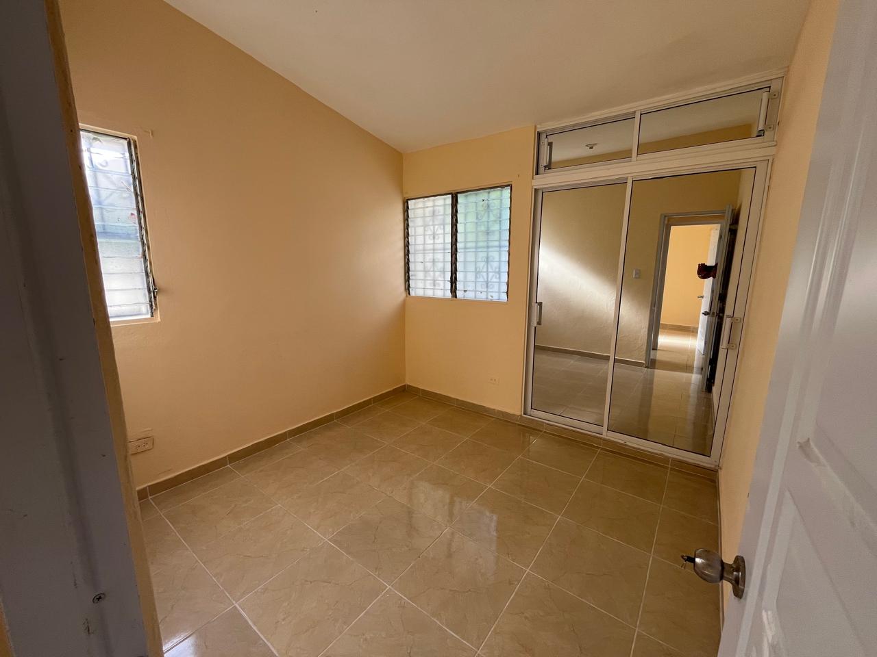 apartamentos - La Romana casa 3 hab amplio patio  9