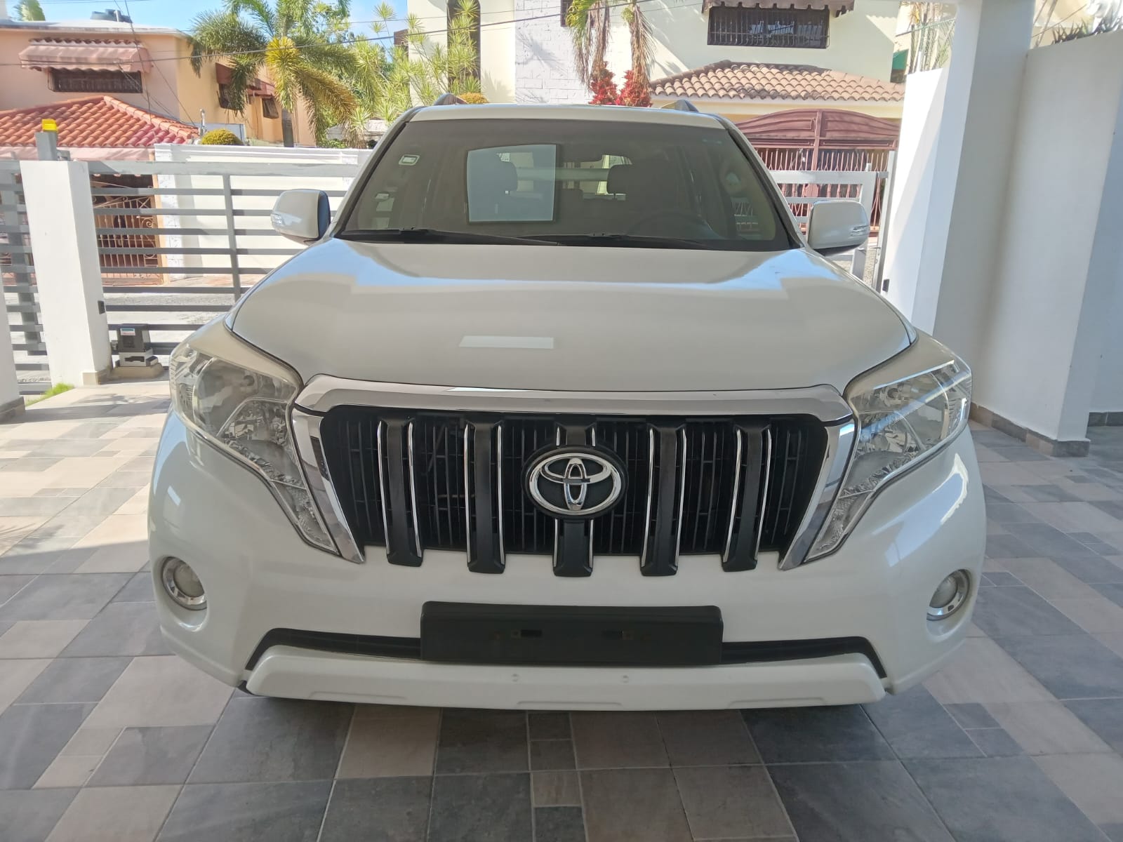 jeepetas y camionetas - Se Vende Toyota Land Cruiser Prado TXL 2014 0