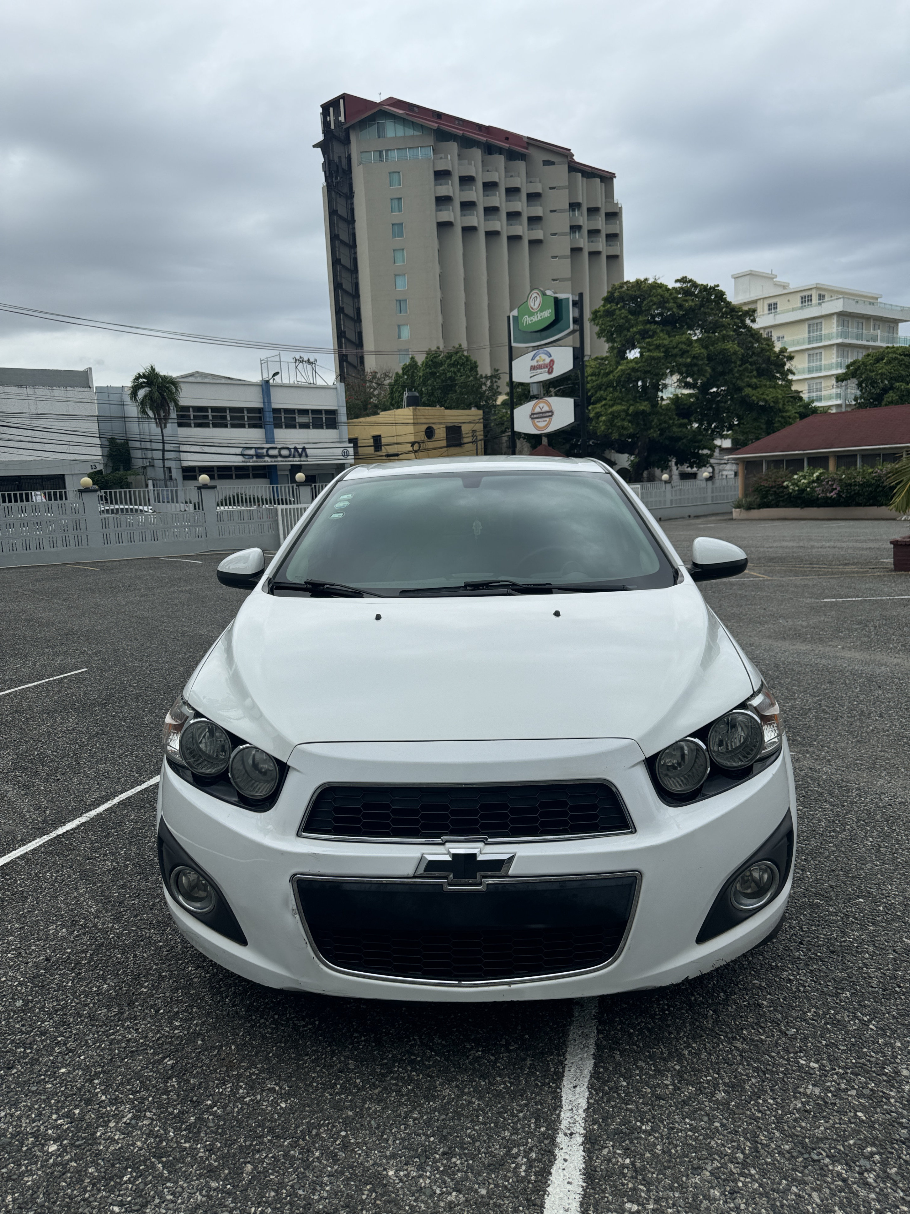 carros - Chevrolet Sonic 2016 LT 2