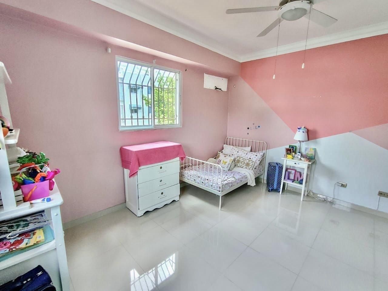 apartamentos - Apartamento de oportunidad en venta  4