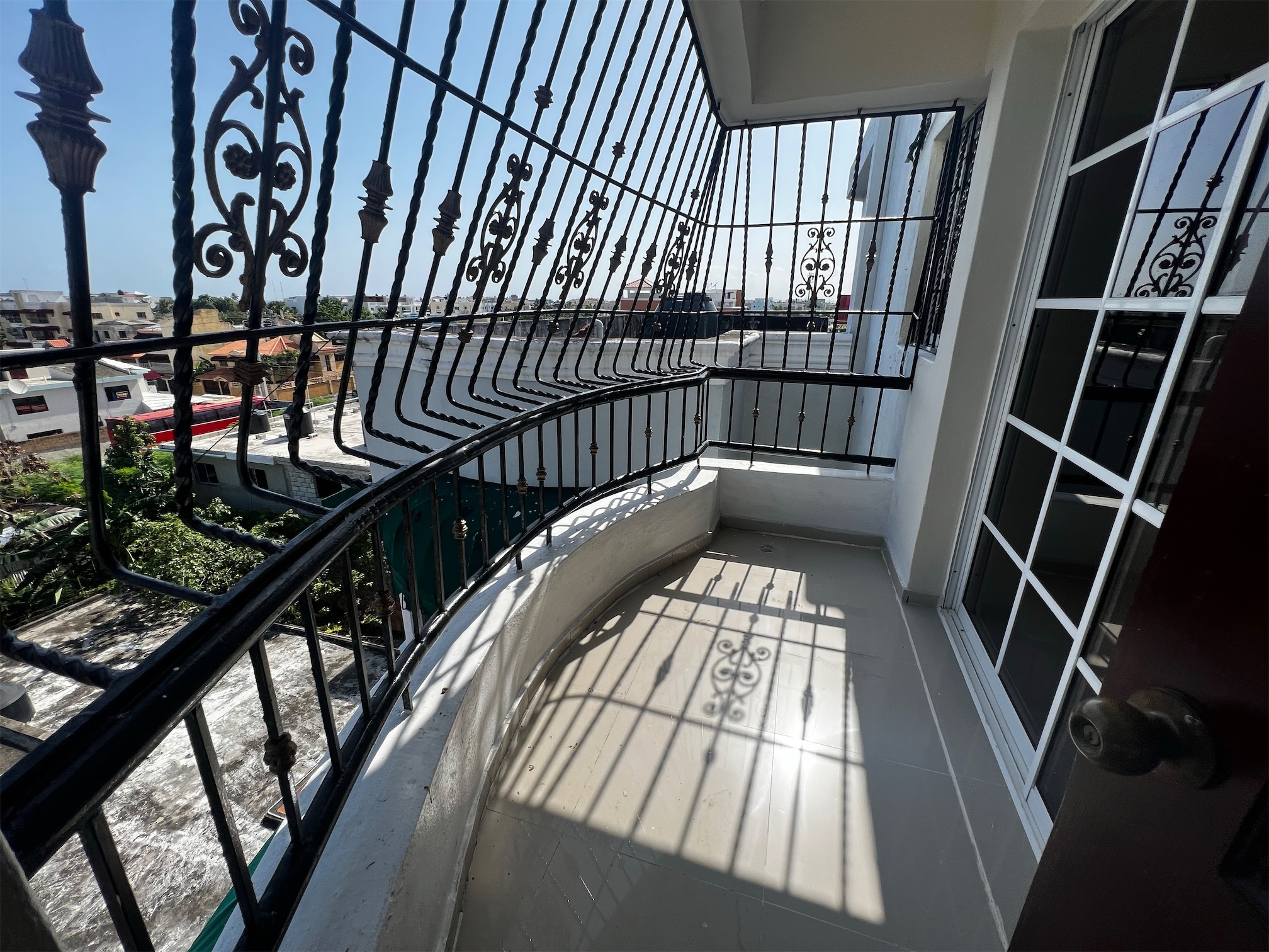 apartamentos - Venta de penthouse en las Americas Santo Domingo este de 240mts cerca del ole  2